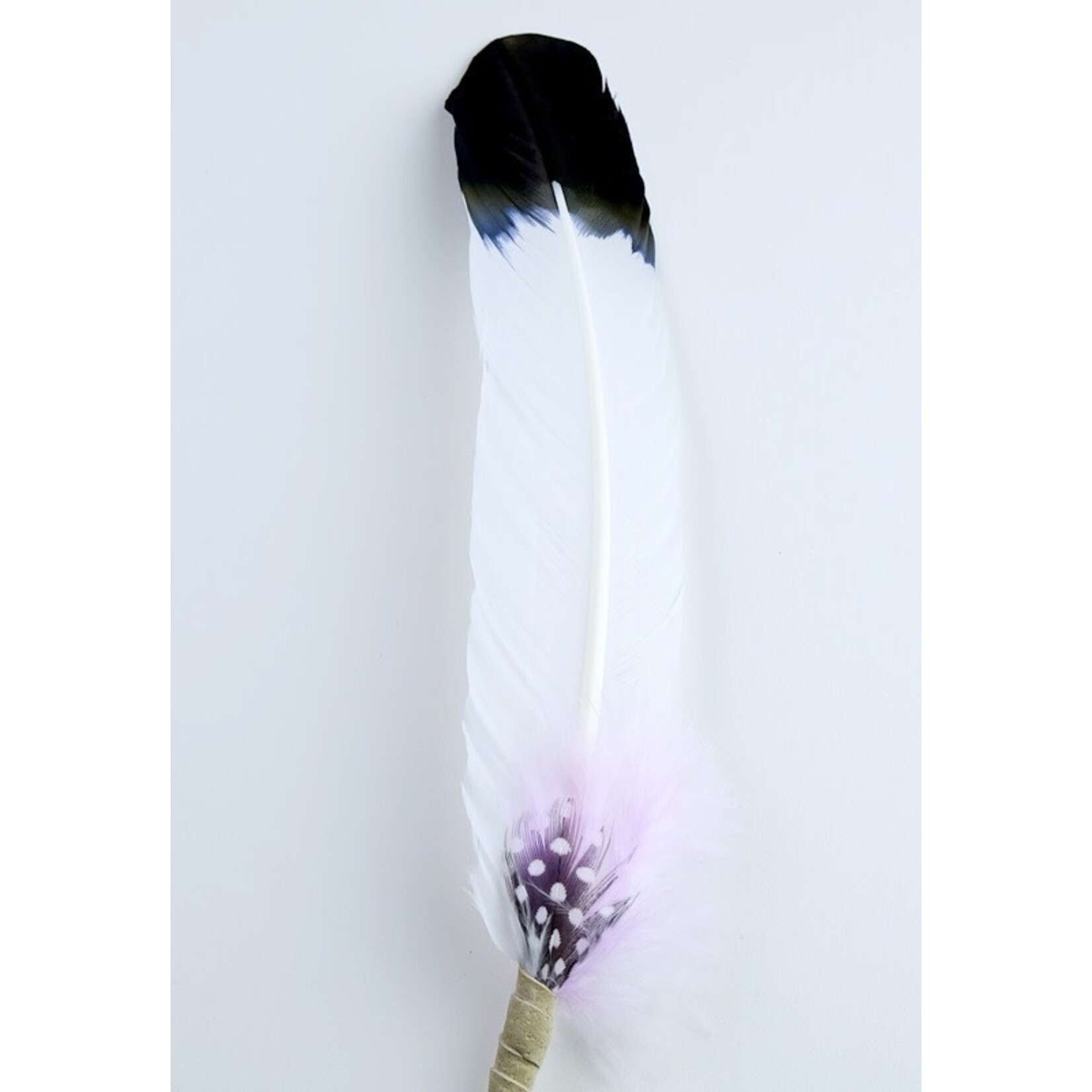 Monague Monague "Inspiration" Smudging Feather Large