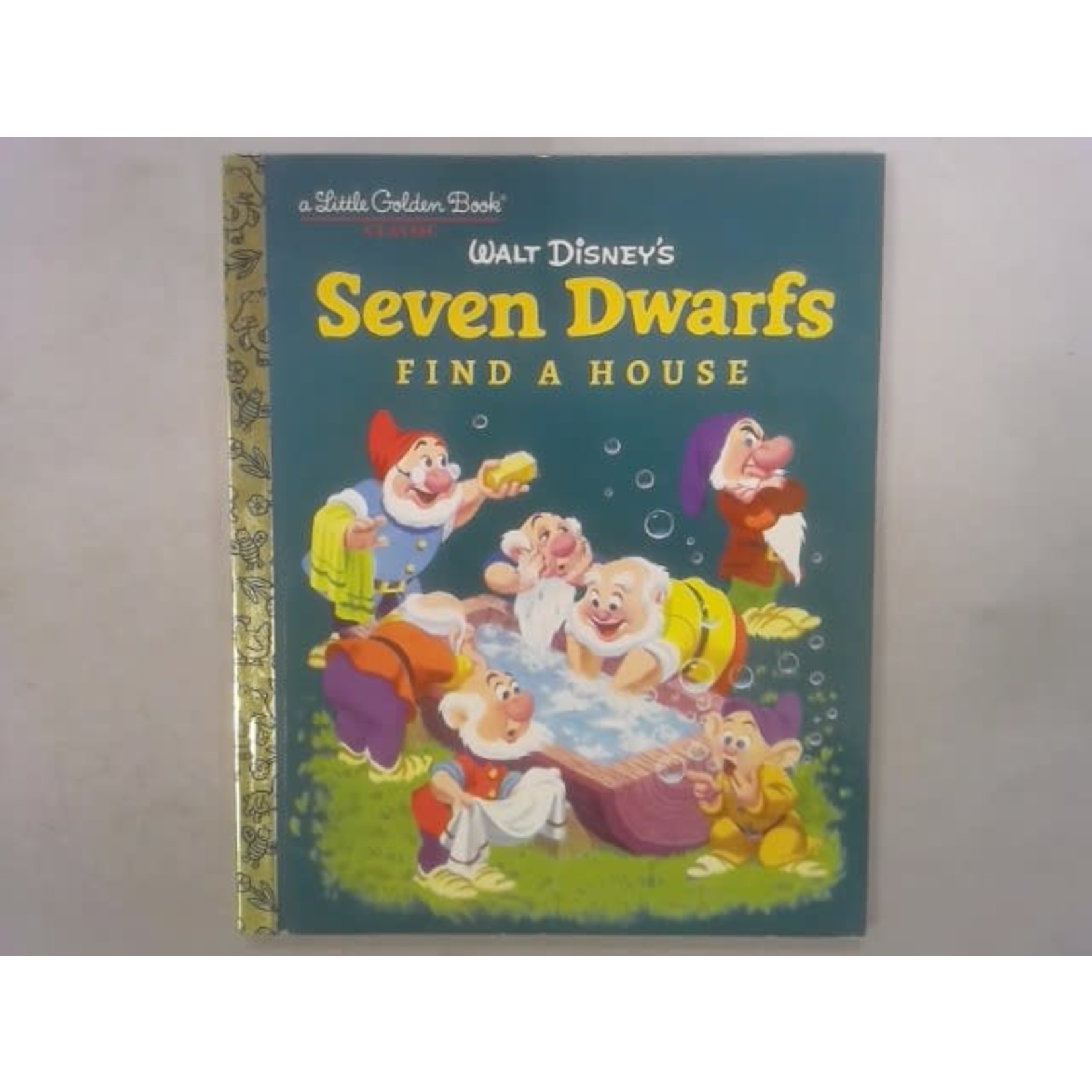 Little Golden Books Seven Dwarfs Find a House (Disney Classic)