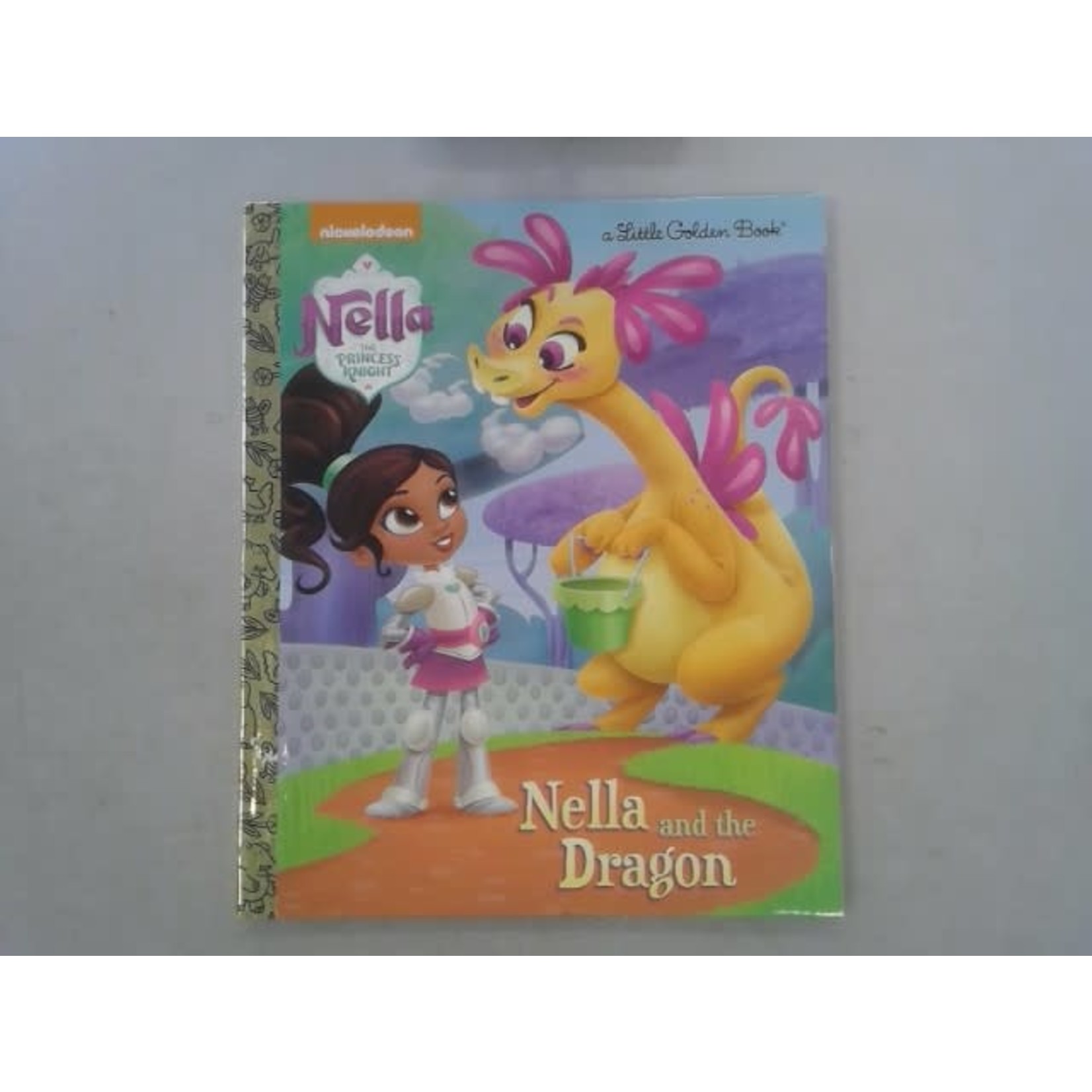 Little Golden Books Nella and the Dragon (Nella the Princess Knight)