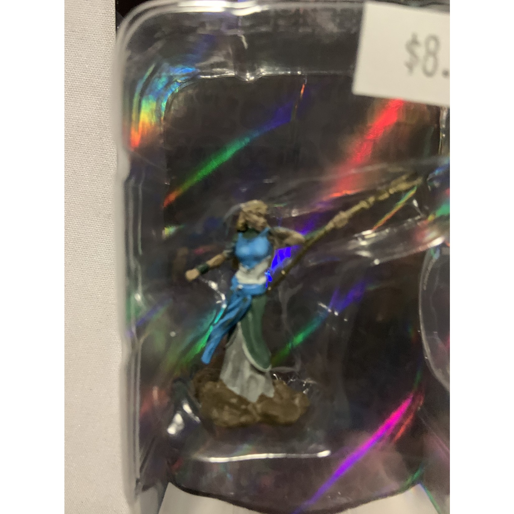 Wizkids D&D Icons of the Realms Premium Figures W7: Female Elf Sorcerer