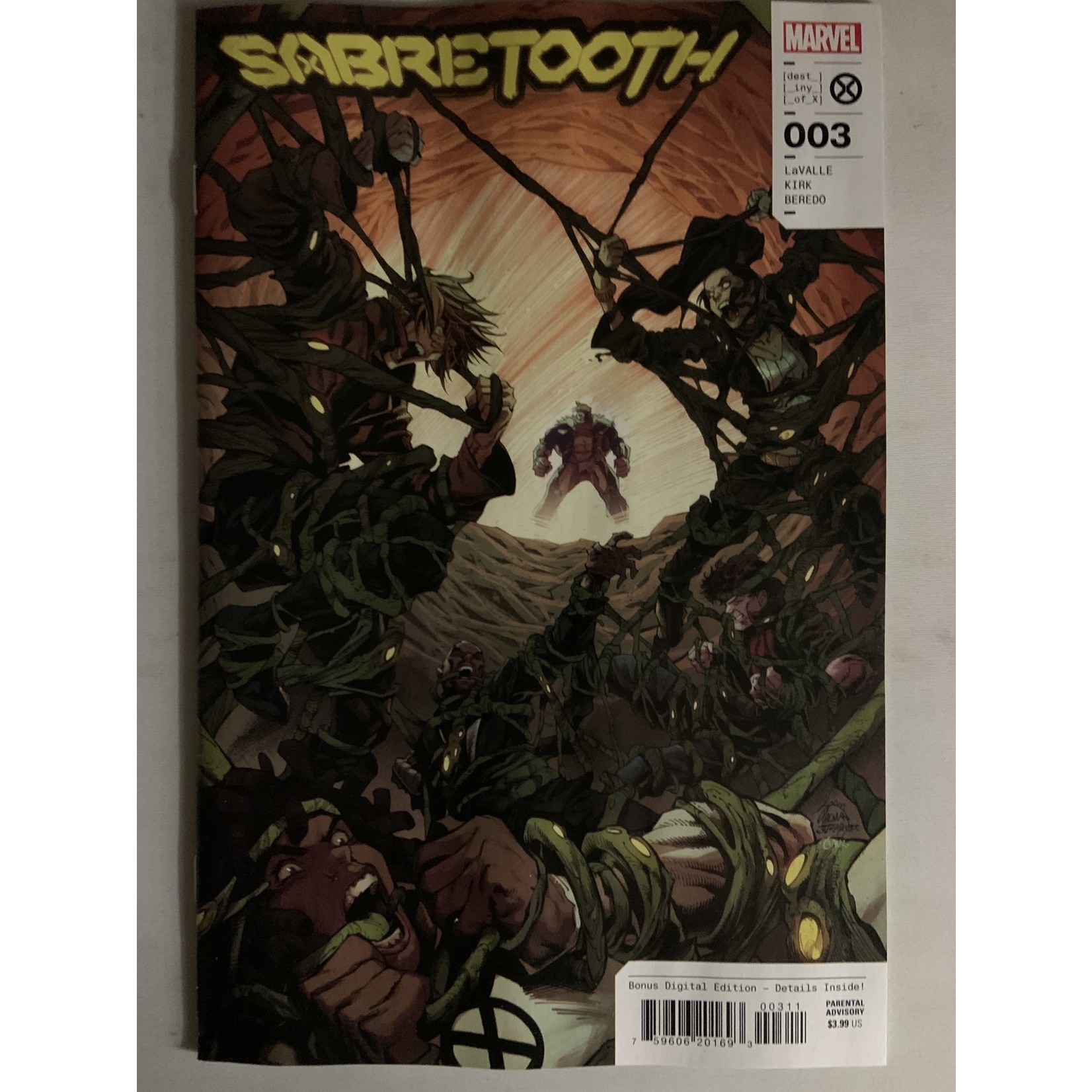 Marvel Comics Sabretooth 2022 #3 Damaged