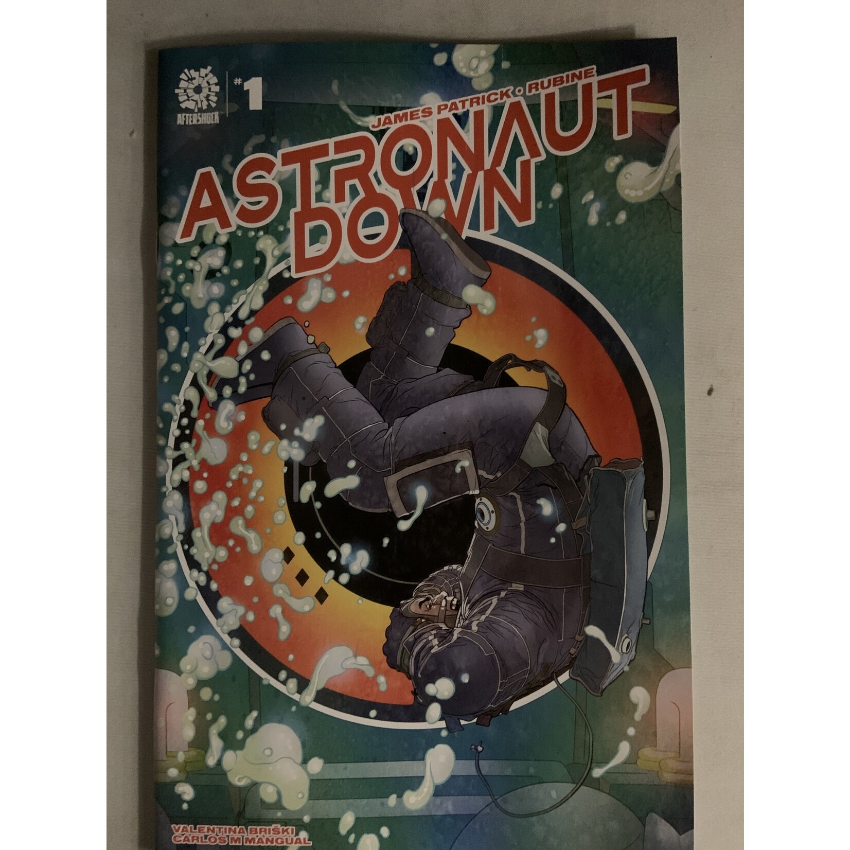 AFTERSHOCK COMICS Astronaut Down 2022 #1 Cvr B 15 Copy Clarke Incv