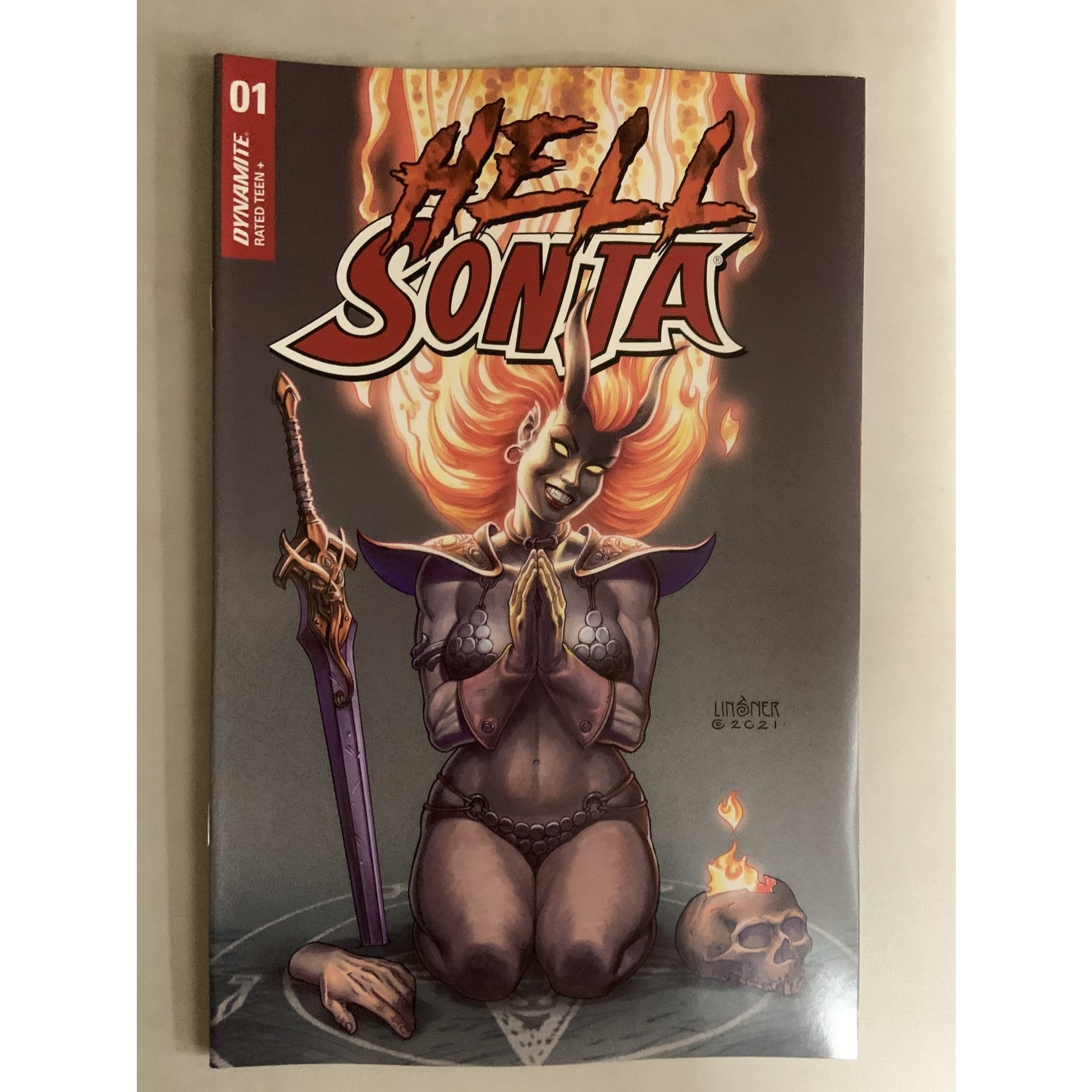 DYNAMITE Hell Sonja 2022 #1 Cvr D Linsner