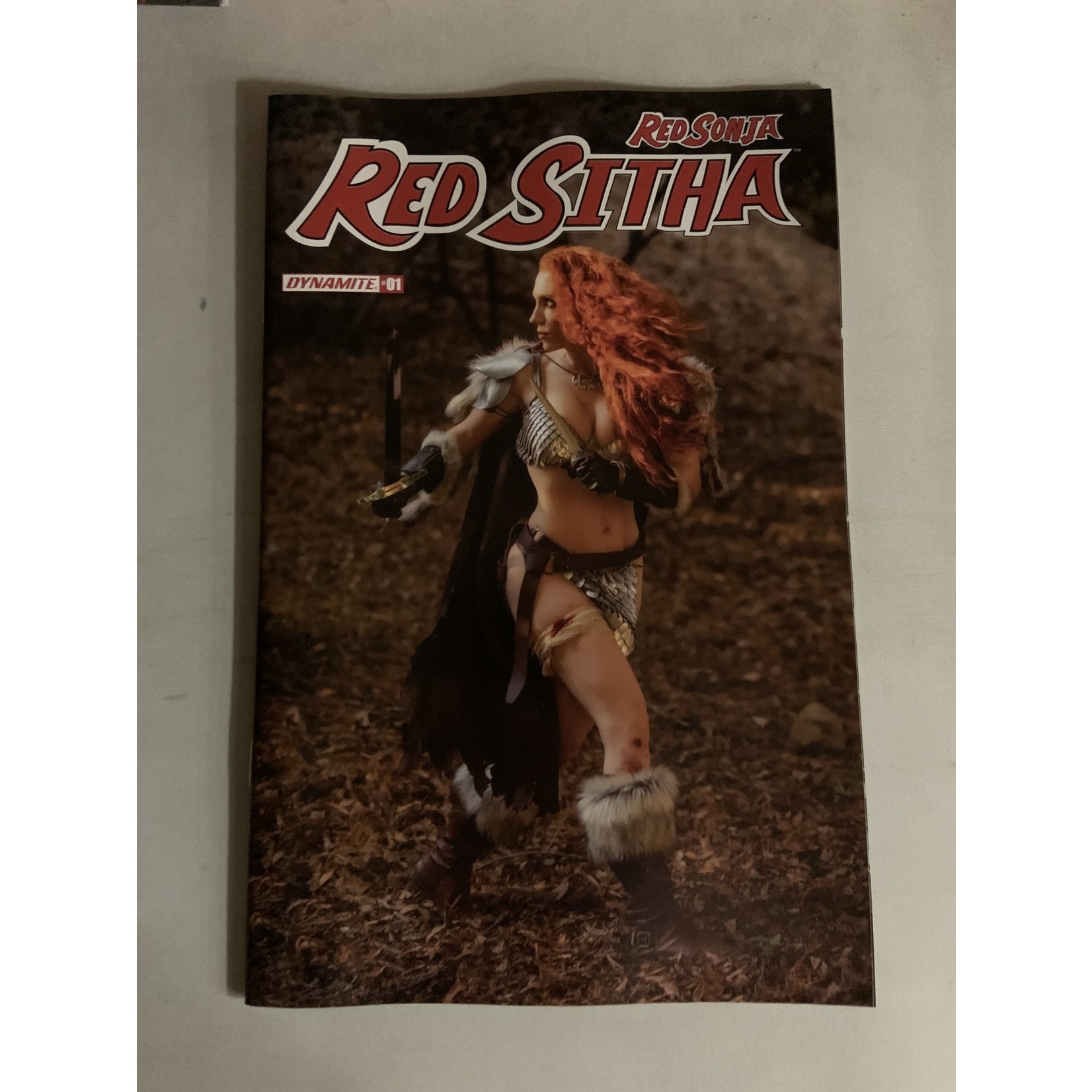 DYNAMITE Red Sonja Red Sitha 2022 #1 Cvr E Cosplay