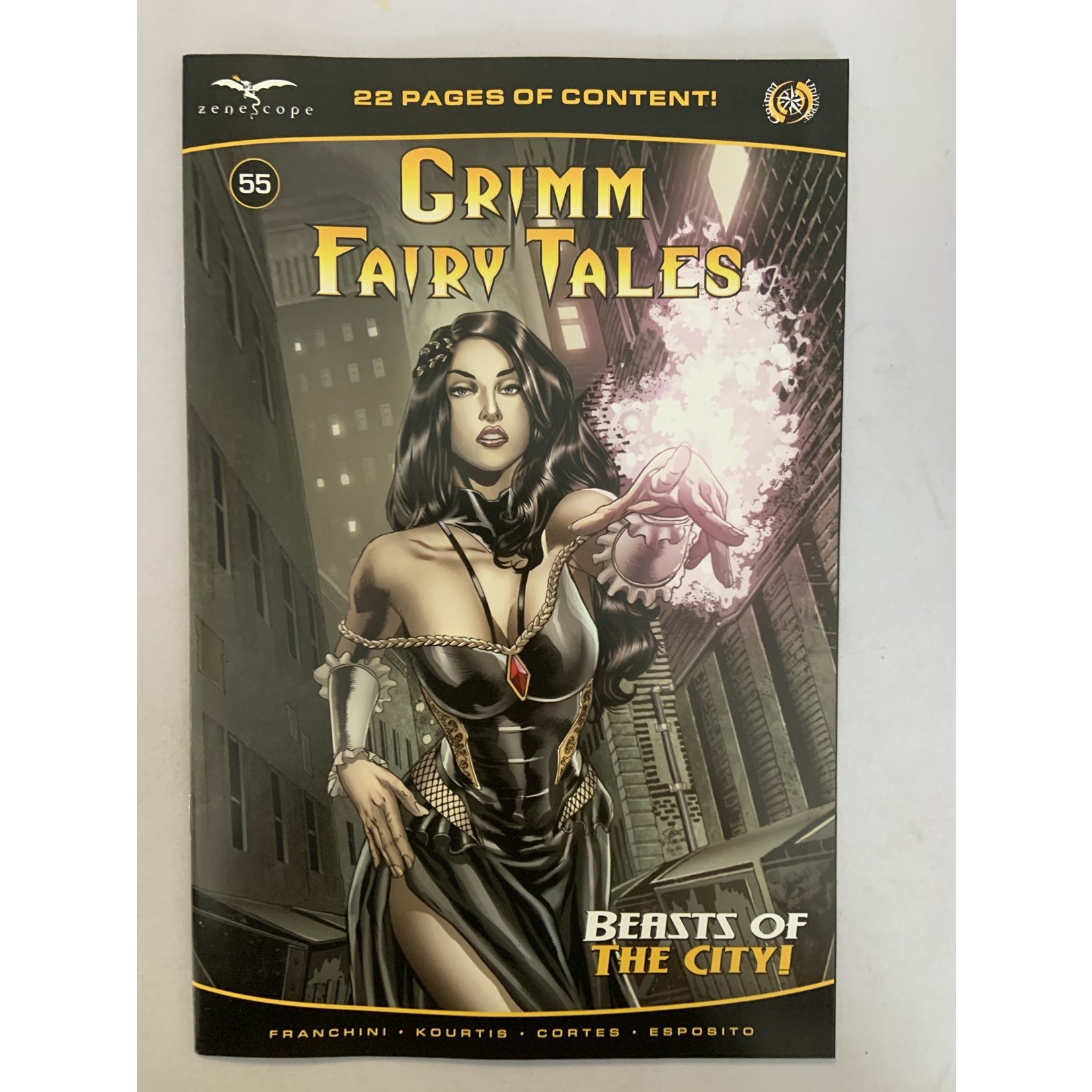 ZENESCOPE ENTERTAINMENT INC Grimm Fairy Tales 2021 #55 Cvr A Vitorino-Damaged