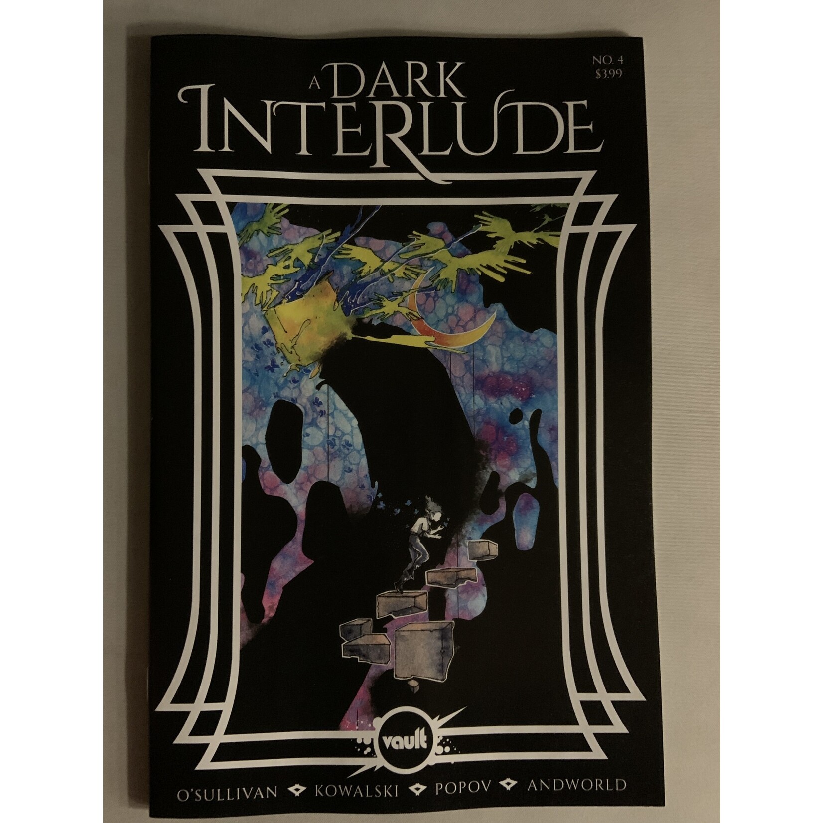 VAULT COMICS Dark Interlude 2021 #4 Cvr A Kristantina (Mr) Dmg