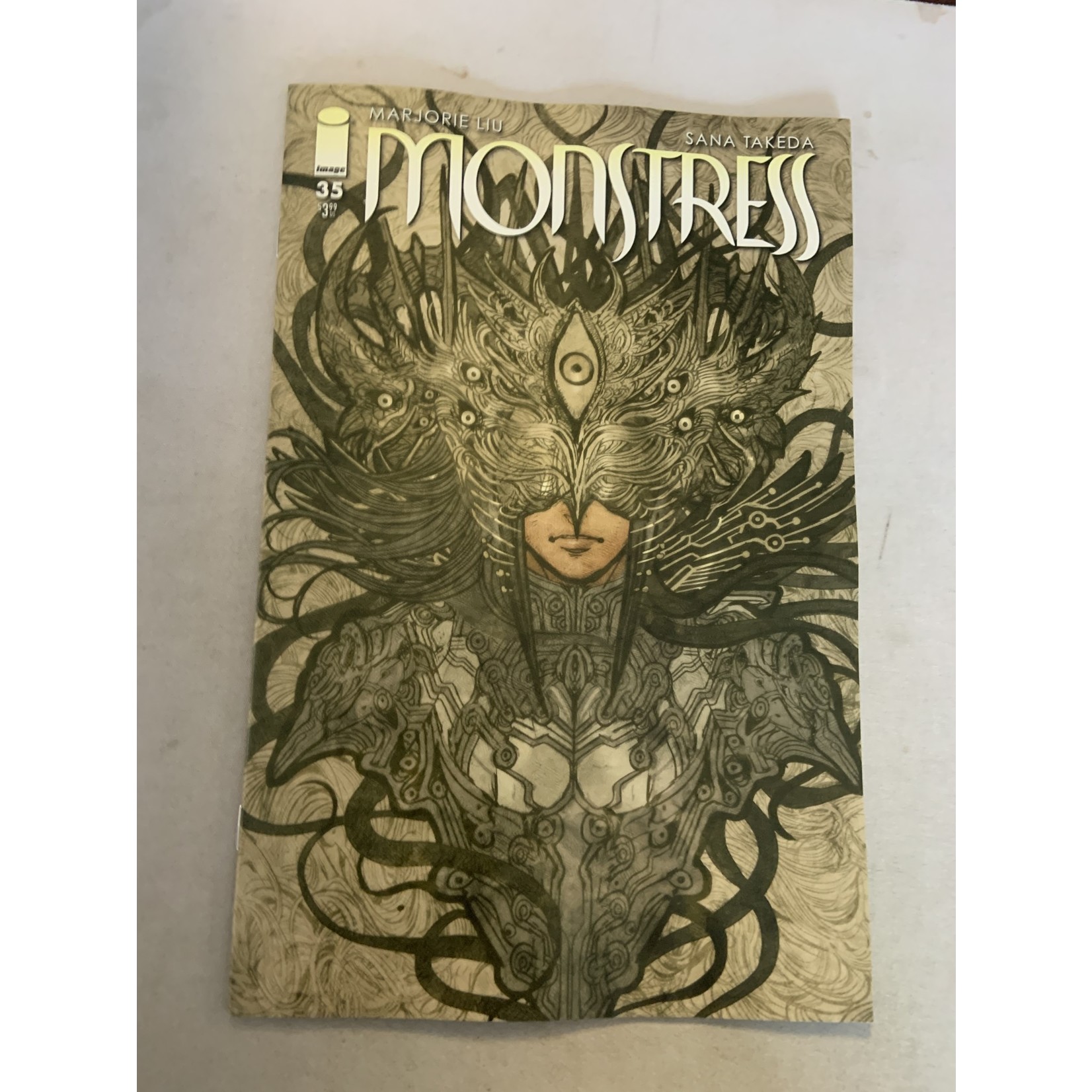 IMAGE COMICS Monstress 2021 #35 (Mr)