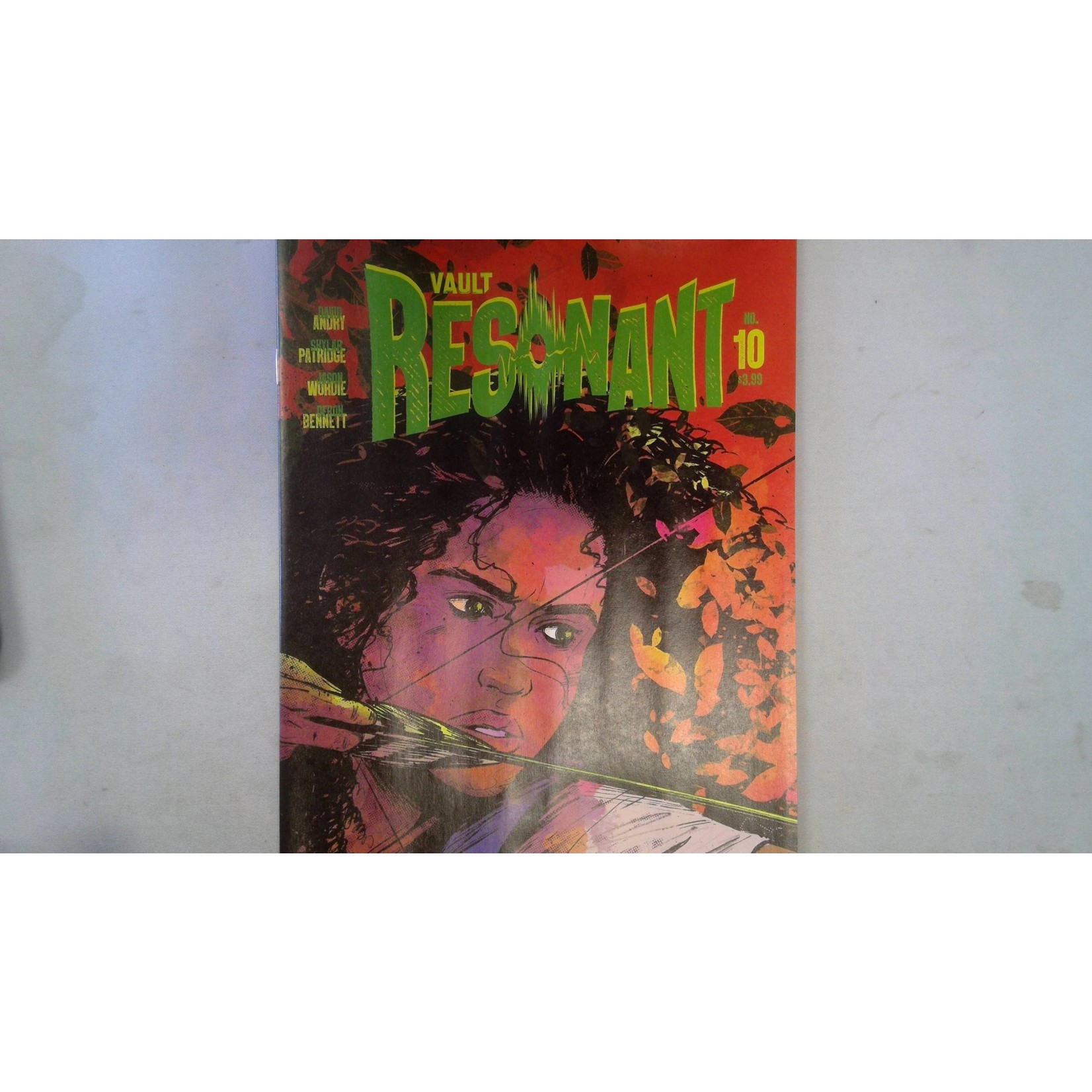 VAULT COMICS Resonant 2021 #10 (Mr)