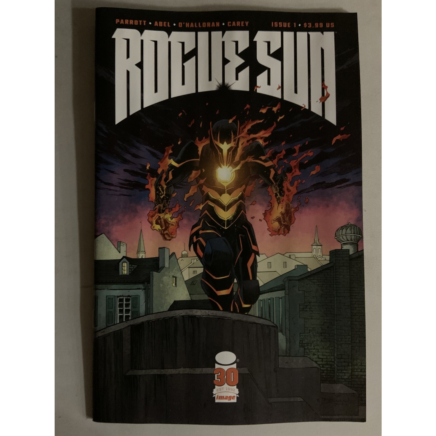IMAGE COMICS Rogue Sun 2022 #1 Cvr A Shalvey