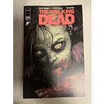 IMAGE COMICS Walking Dead Dlx 2020 #32 Cvr A Finch & Mccaig (Mr)-Damaged
