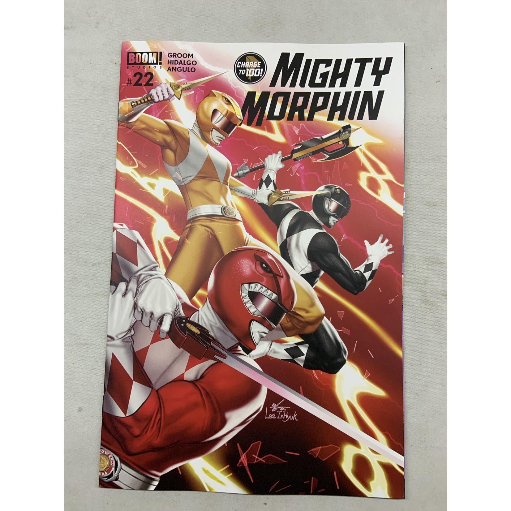 BOOM! STUDIOS Mighty Morphin 2020 #22 Cvr A Lee (C: 1-0-0)
