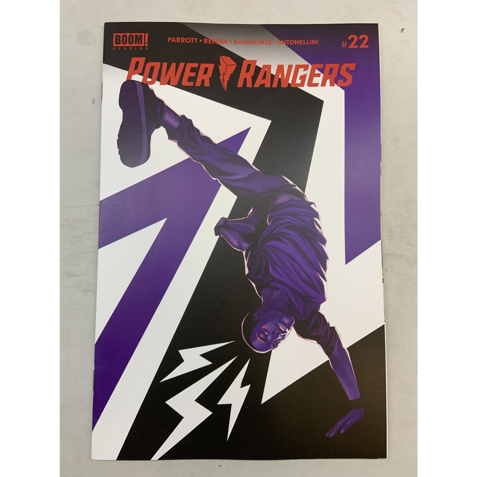 BOOM! STUDIOS Power Rangers 2020 #22 Cvr E 25 Copy Incv Khalidah (C: 1-0-0)