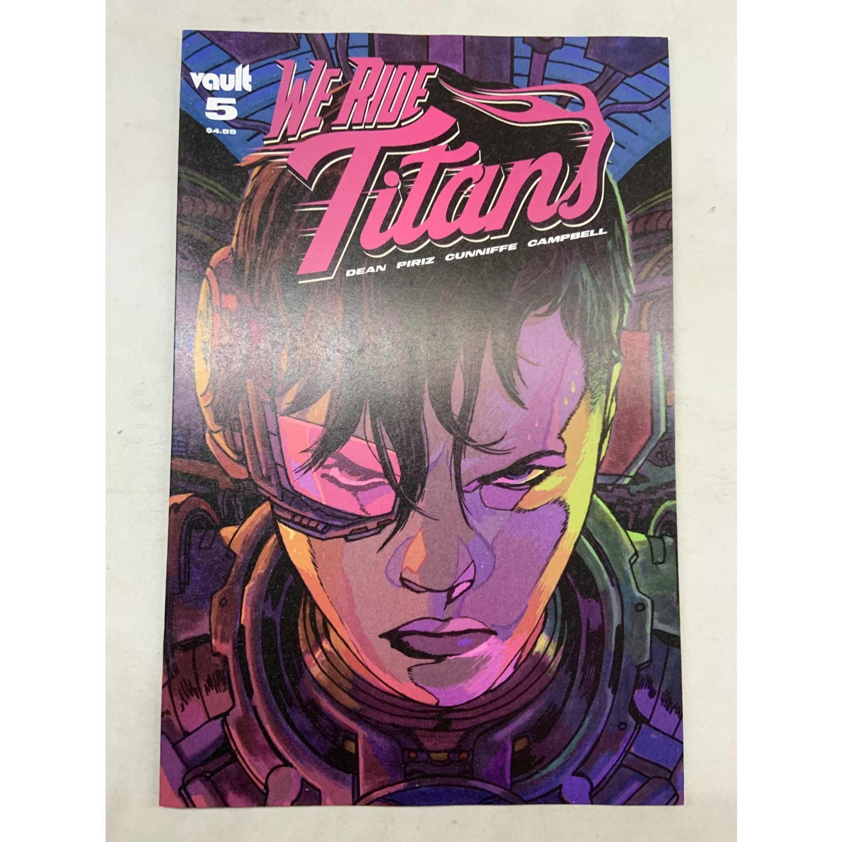 VAULT COMICS We Ride Titans 2022 #5 Cvr B Hixson