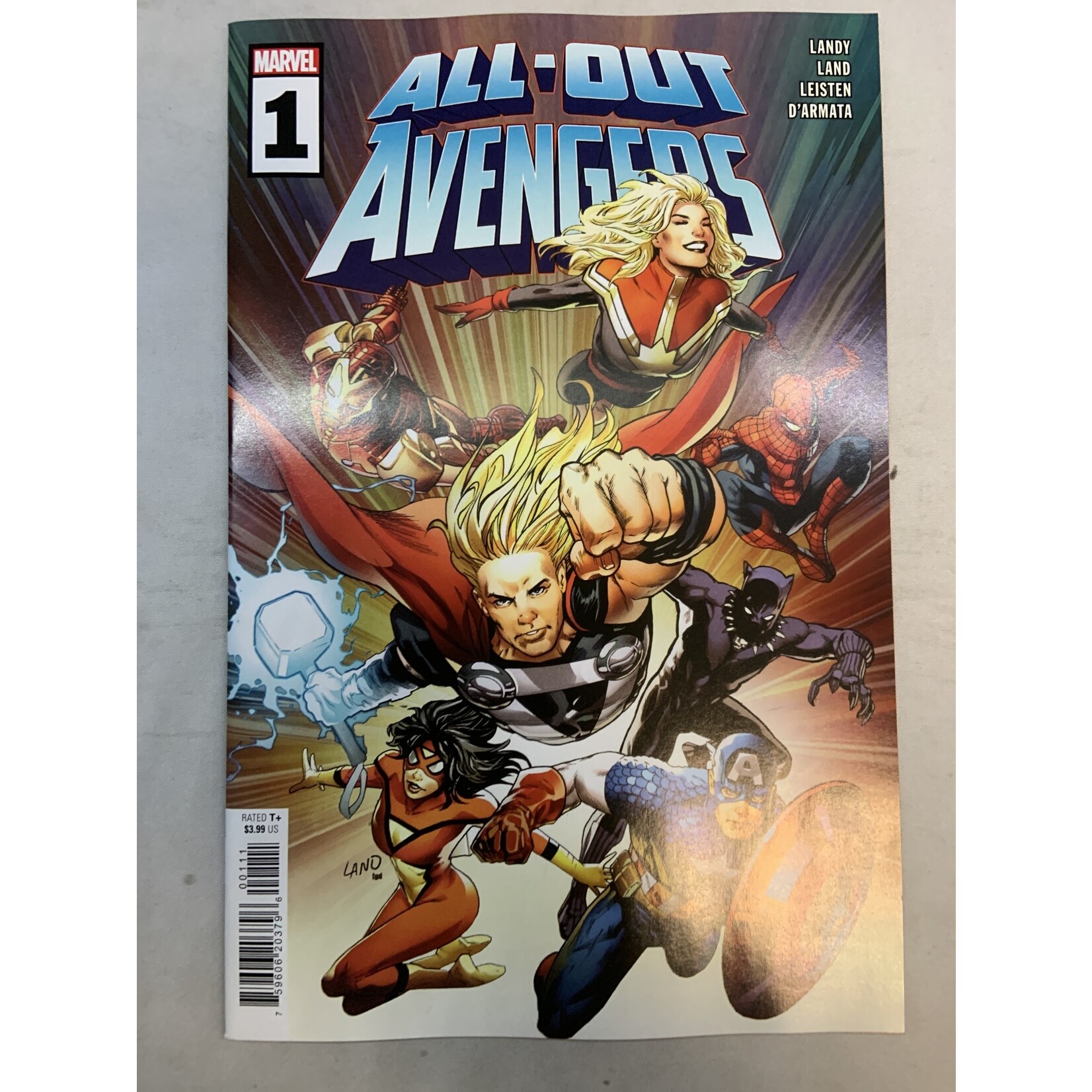 Marvel Comics All-Out Avengers 2022 #1A