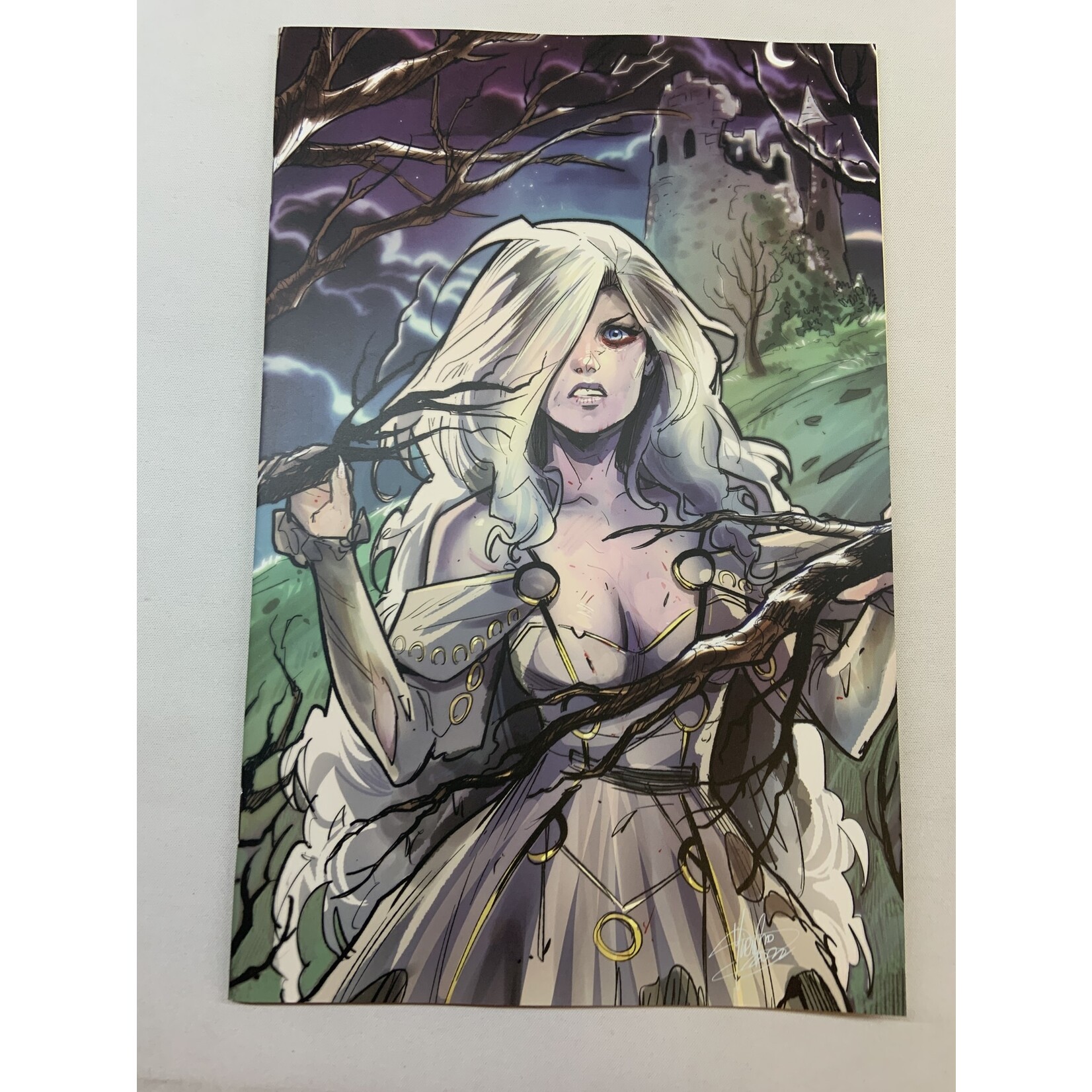 BOOM! STUDIOS Briar 2022 #1 (Of 4) Cvr E 25 Copy Incv Andolfo