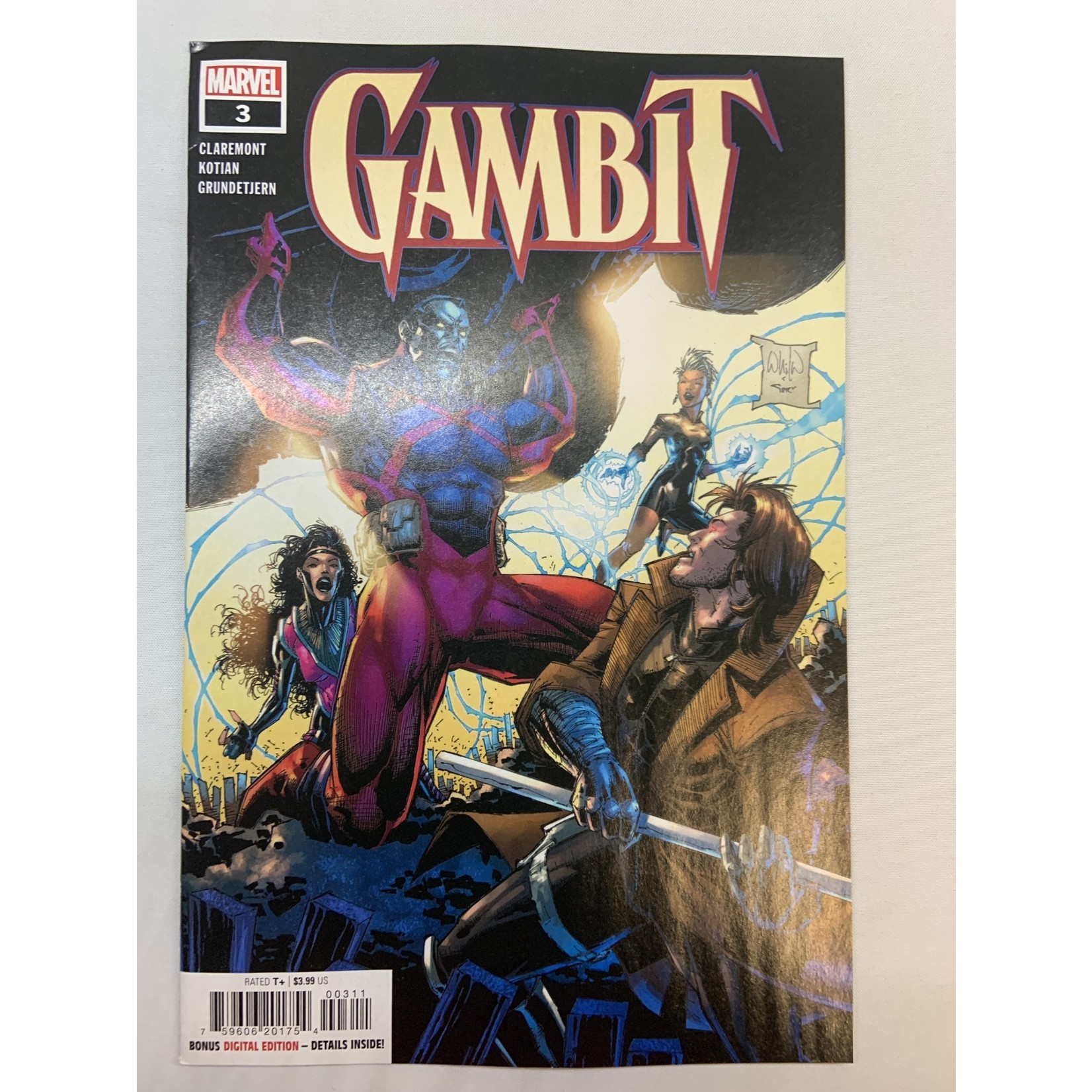 Marvel Comics Gambit 2022 #3A bent corner