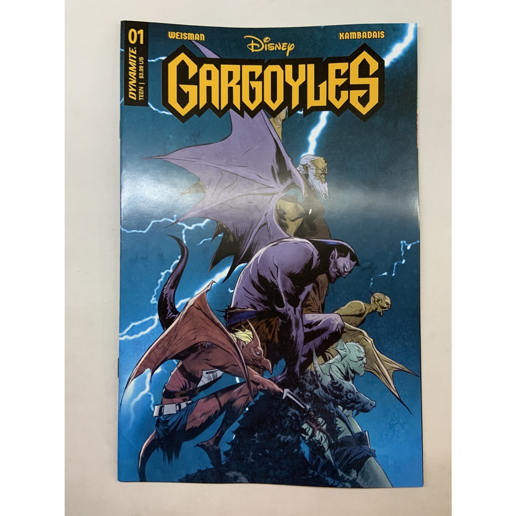 DYNAMITE Gargoyles 2022 #1 Cvr E Lee