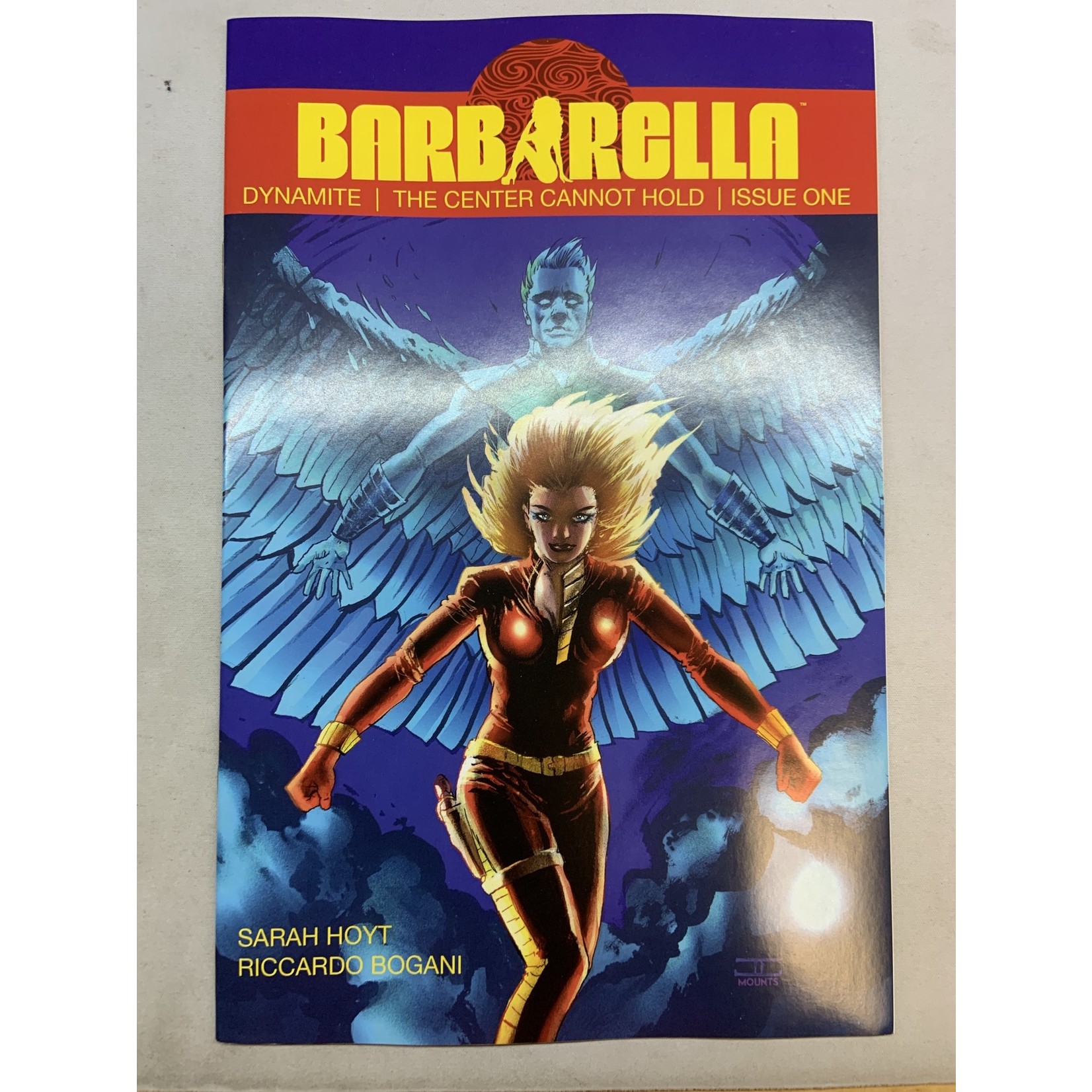 DYNAMITE Barbarella Center Cannot Hold 2023 #1 Cvr B Cassaday