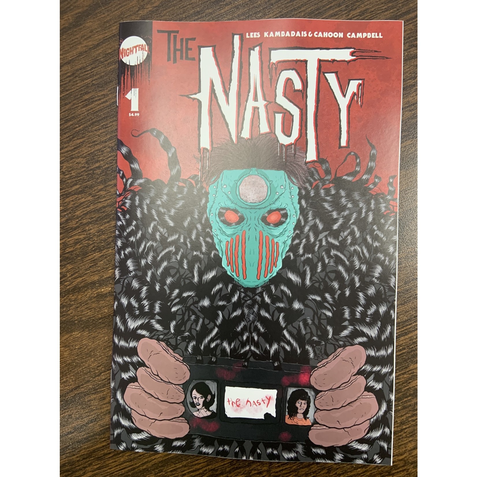 VAULT COMICS Nasty 2023 #1 Cvr D 10 Copy Incv Laurie (Res)