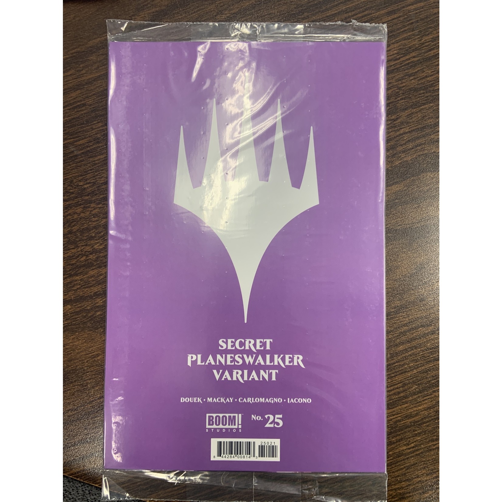 BOOM! STUDIOS Magic The Gathering (Mtg) 2021 #25 Cvr B Secret Planeswalker Var