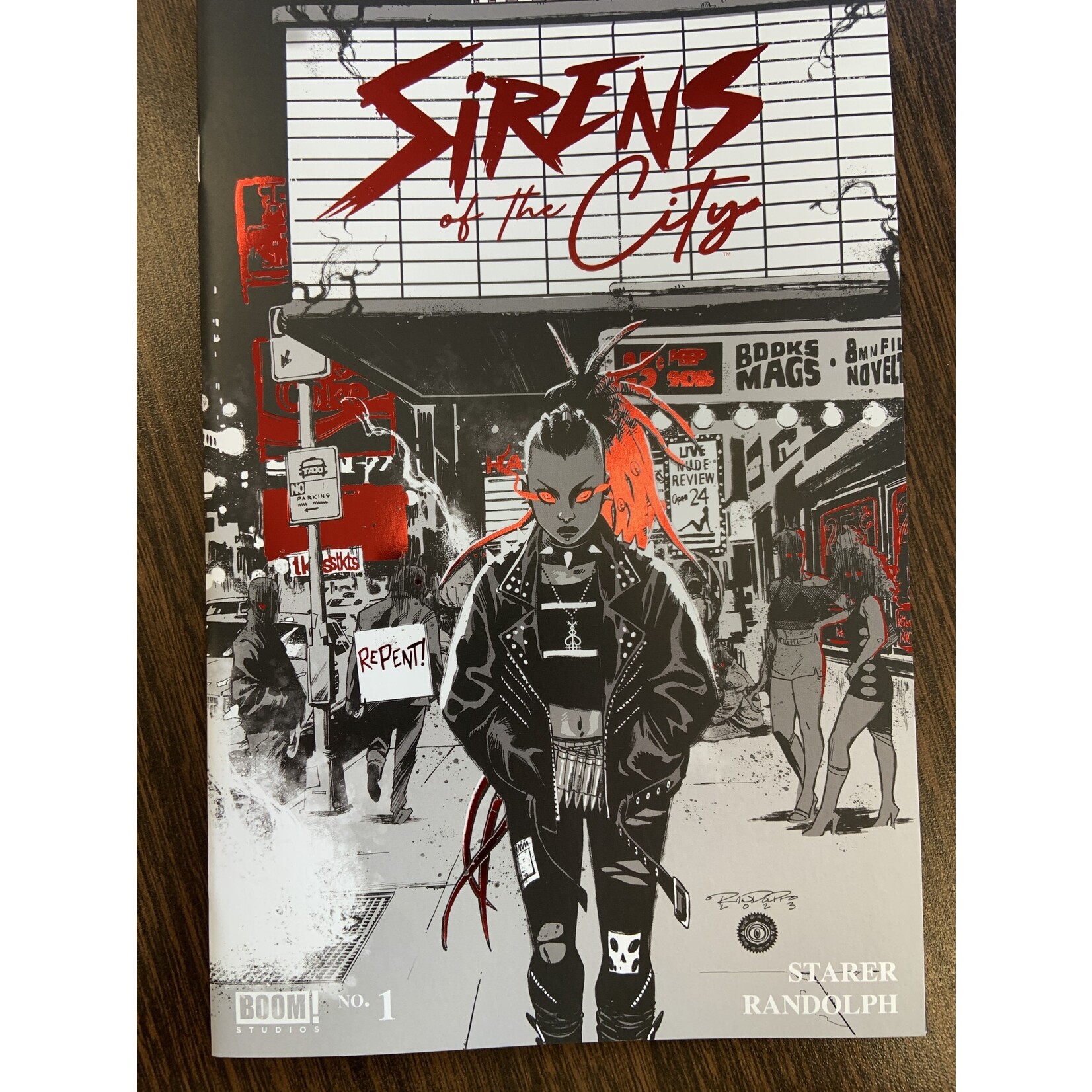 BOOM! STUDIOS Sirens Of The City 2023 #1 (Of 6) Cvr C Foil Randolph