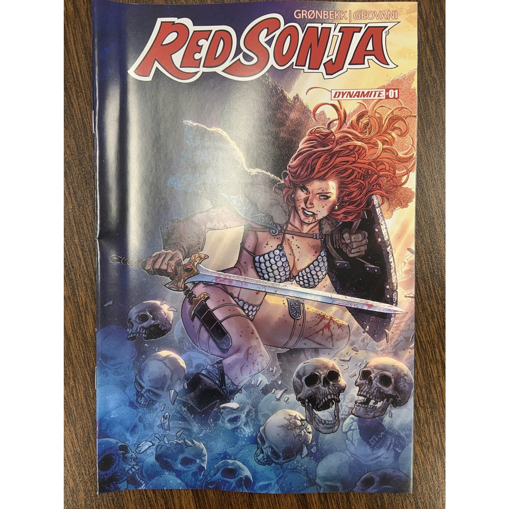 DYNAMITE Red Sonja 2023 2023 #1 Cvr B Cheung