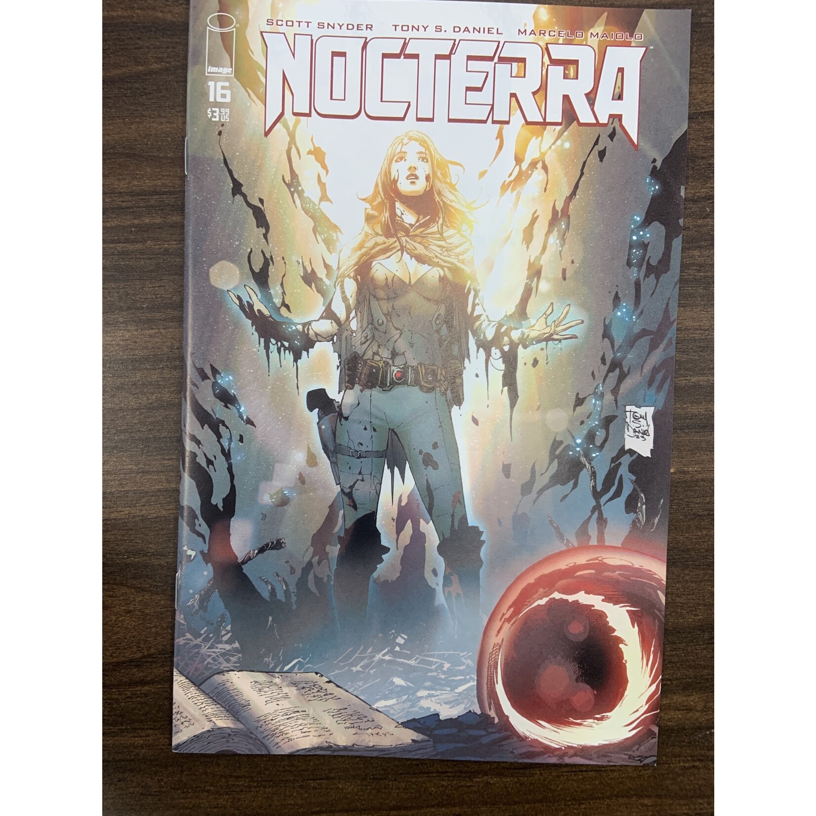 IMAGE COMICS Nocterra 2021 #16 Cvr A Daniel & Maiolo (Mr)
