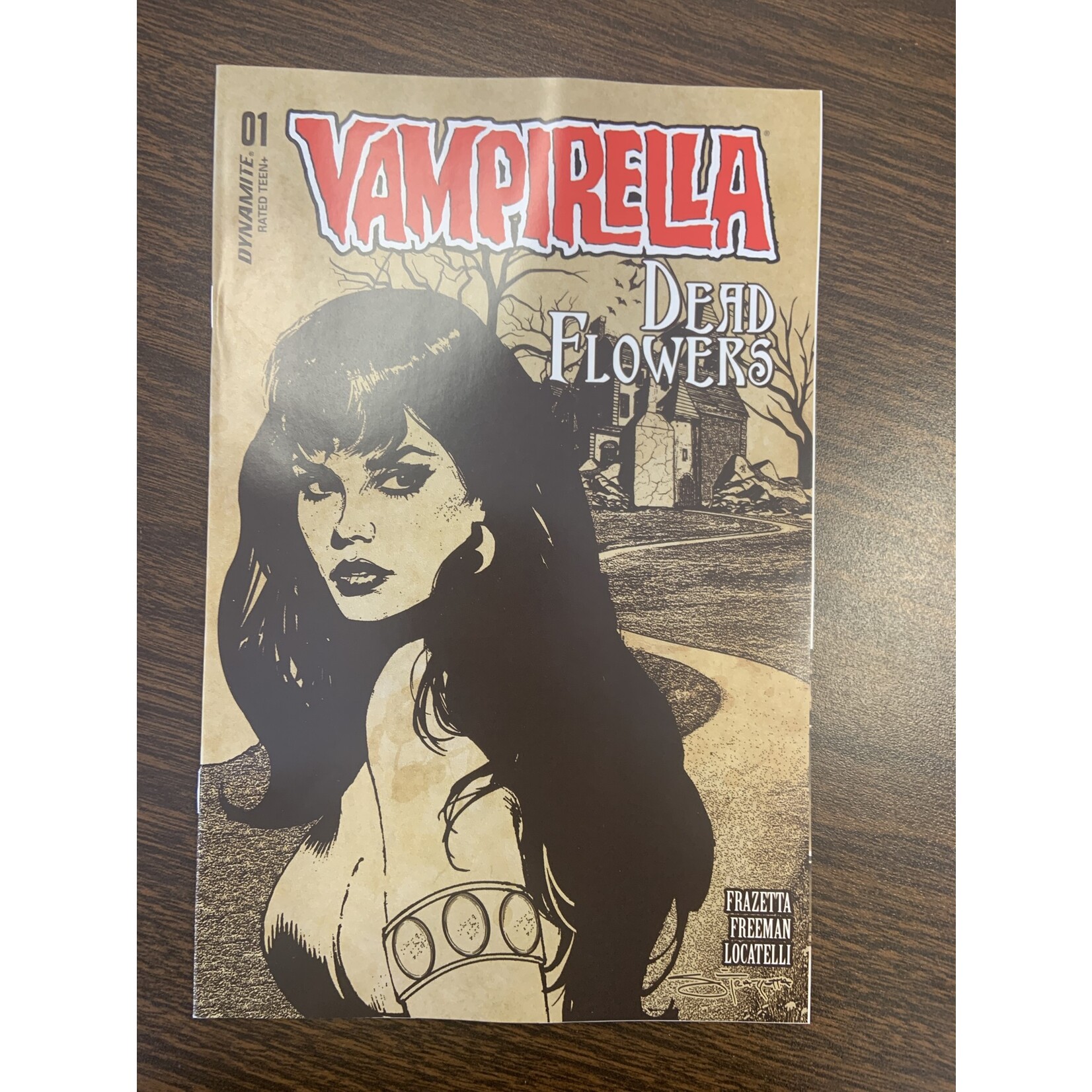 DYNAMITE Vampirella Dead Flowers 2023 #1 (Of 4) Cvr D Frazetta & Freeman