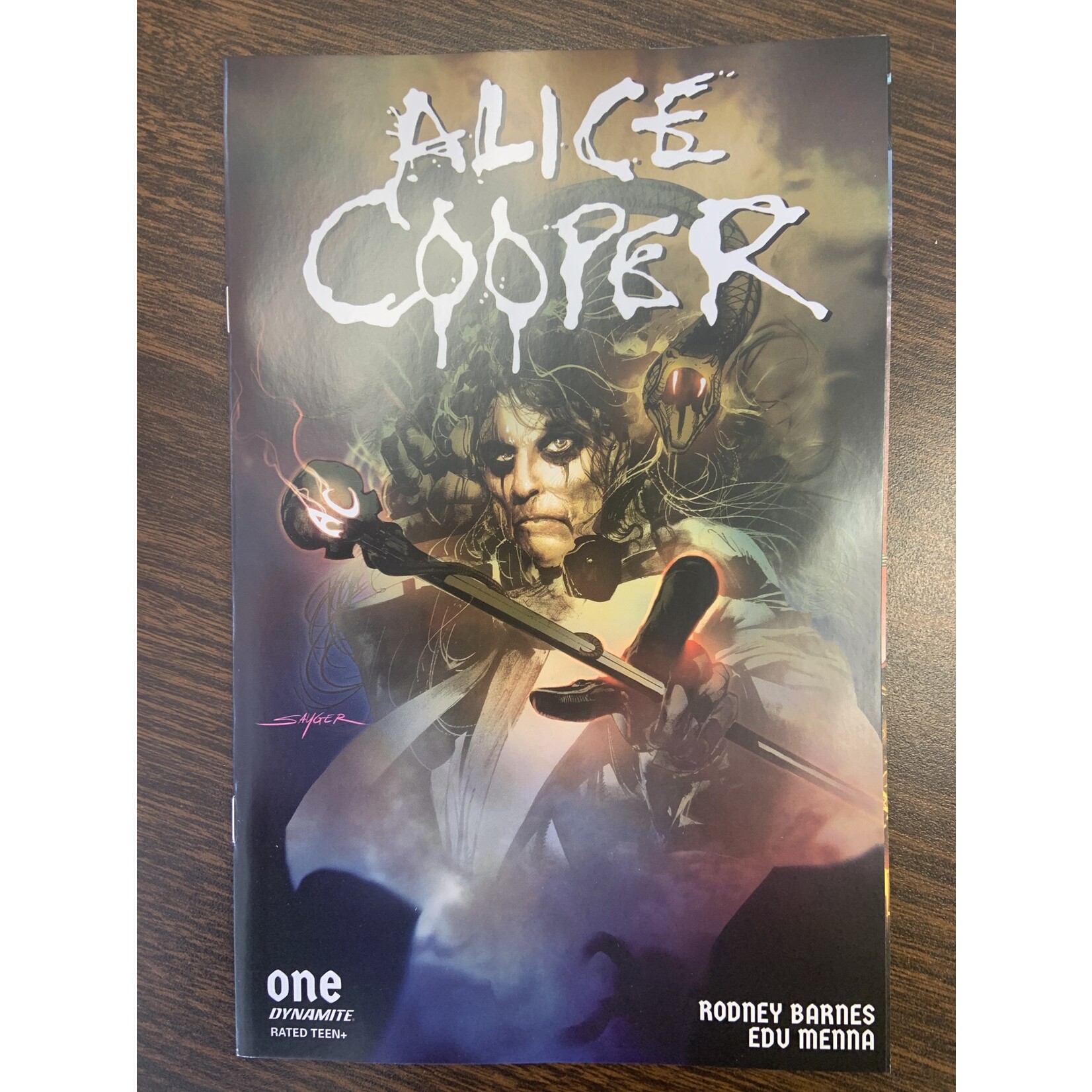 DYNAMITE Alice Cooper 2023 #1 (Of 5) Cvr A Sayger