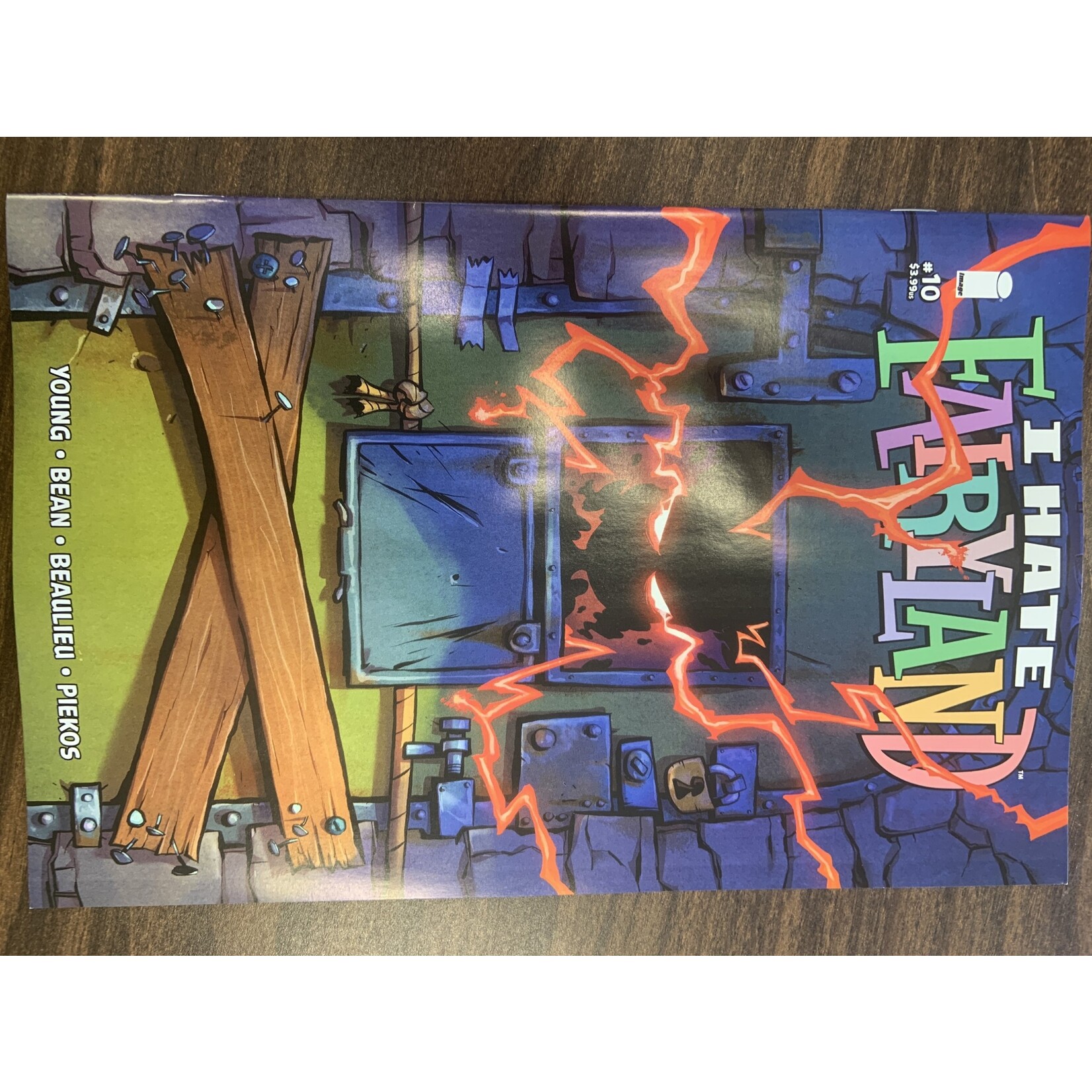 Image Comics Buy-Sell I Hate Fairyland 2022 #10 Cvr A Bean (Mr)