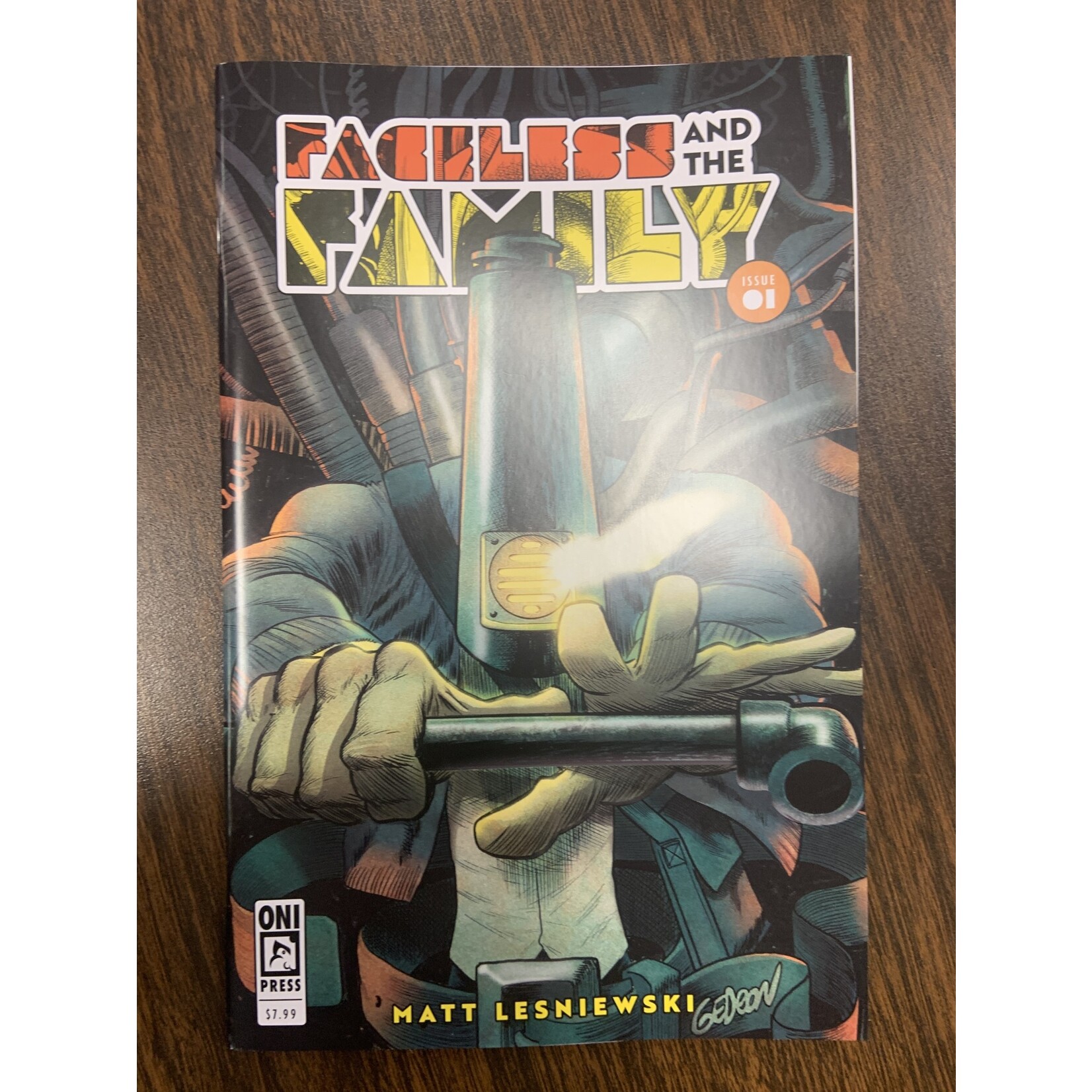 ONI PRESS INC. Faceless And The Family 2023 #1 Cvr B Gedeon