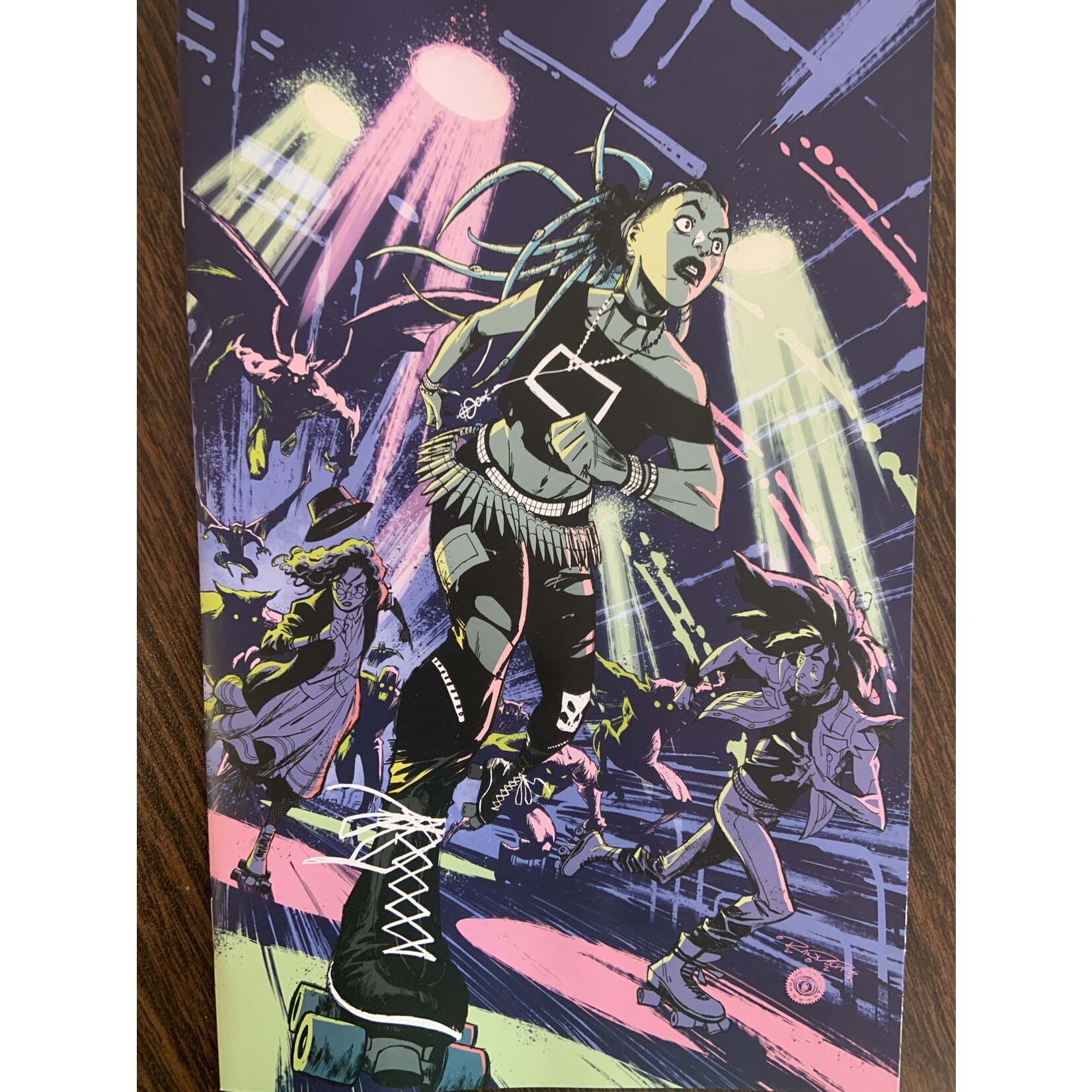 BOOM! STUDIOS Sirens Of The City 2023 #5 (Of 6) Cvr F Unlockable Randolph