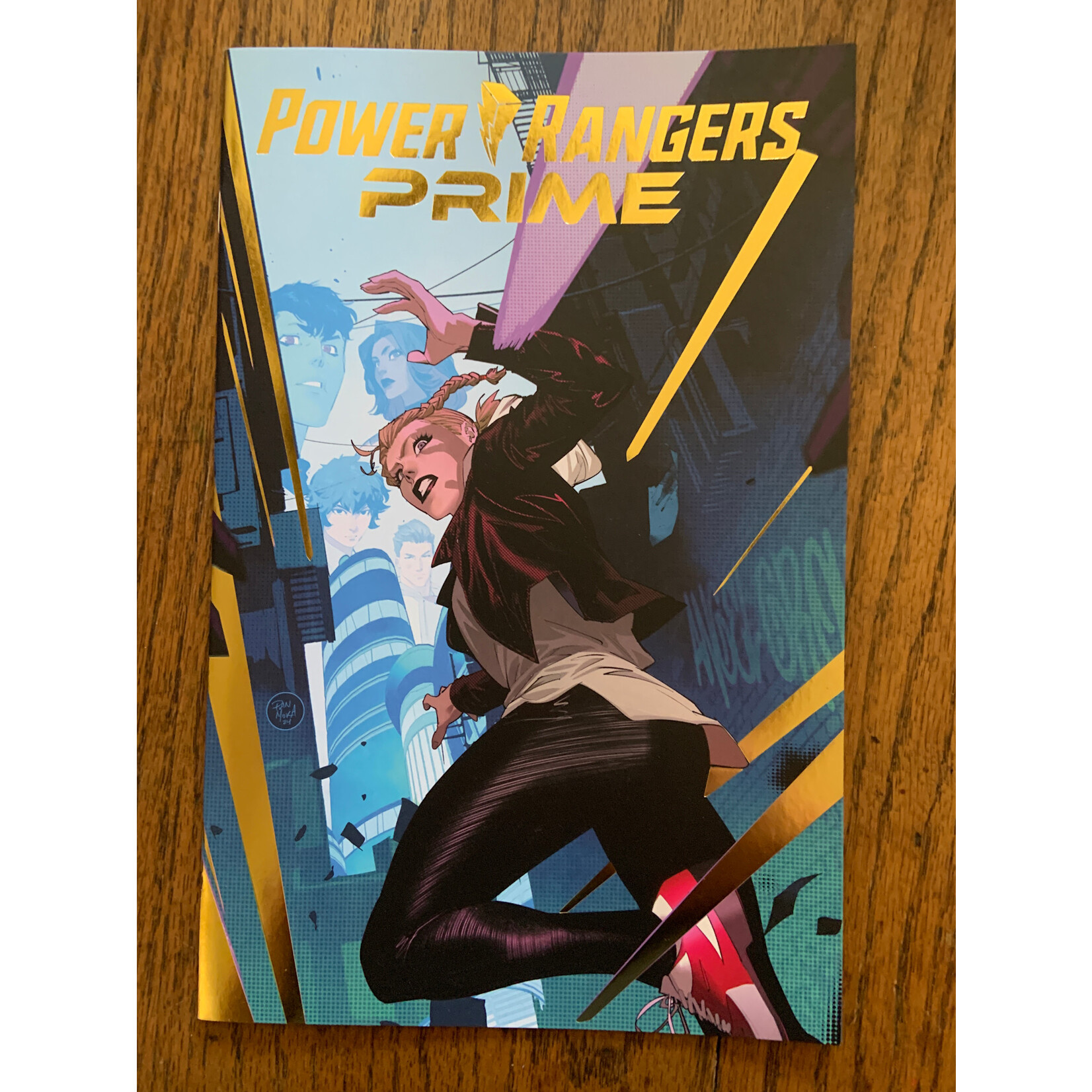BOOM! STUDIOS Power Rangers Prime 2024 #2 Cvr F 25 Copy Incv Foil Stamp Mora (C