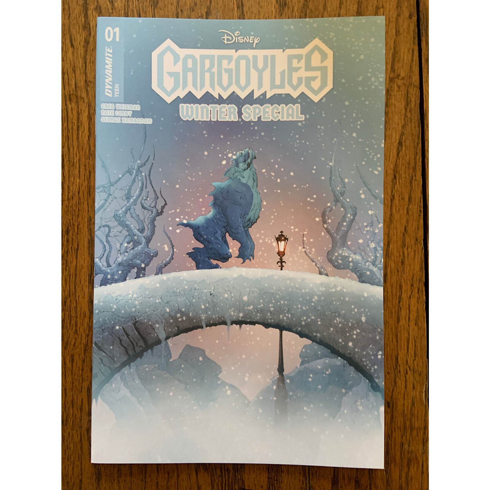 DYNAMITE Gargoyles Winter Special 2024 #1 Cvr A Lee & Chung (C: 1-0-0)