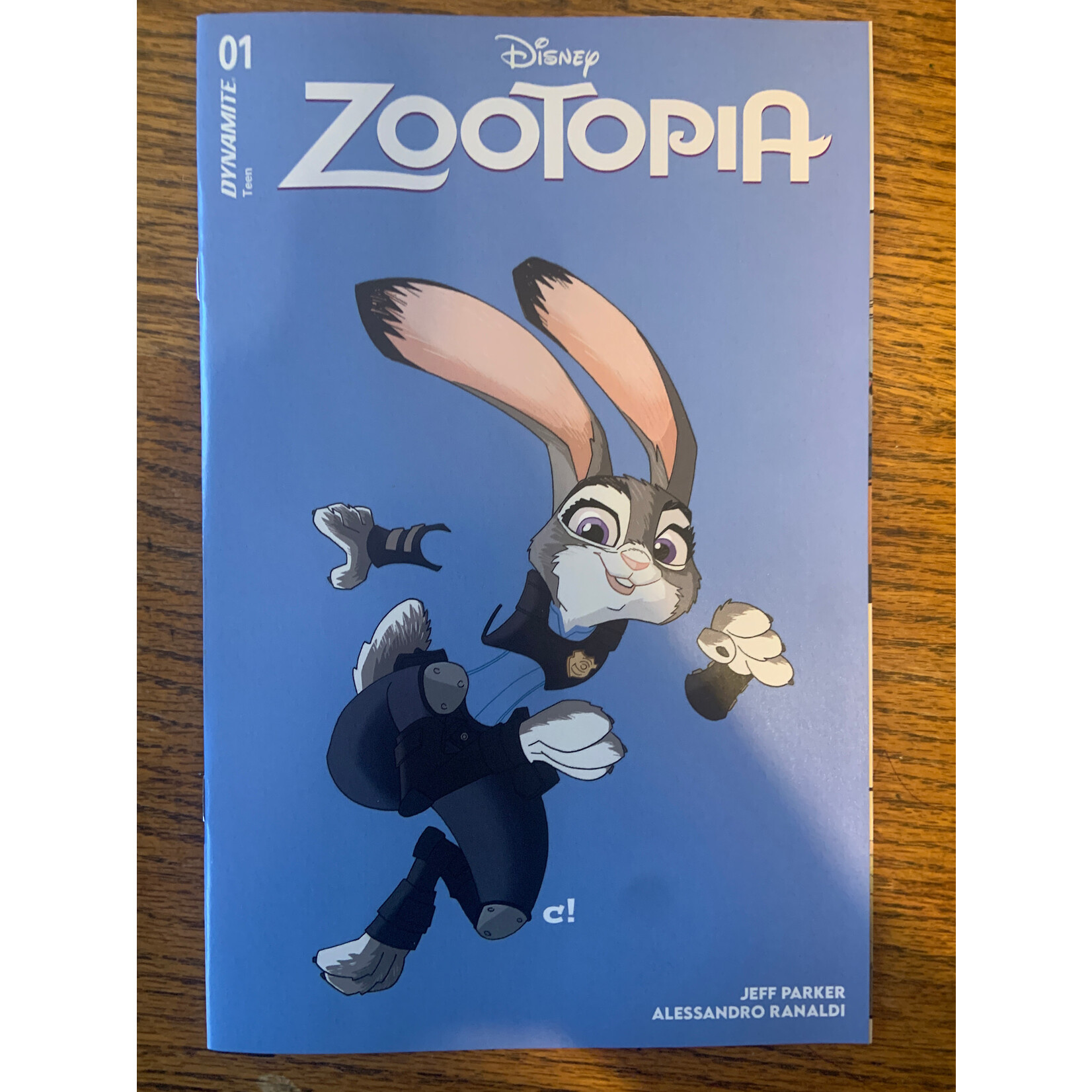 DYNAMITE Zootopia 2025 #1 Cvr C Rousseau Color Bleed (C: 1-0-0)
