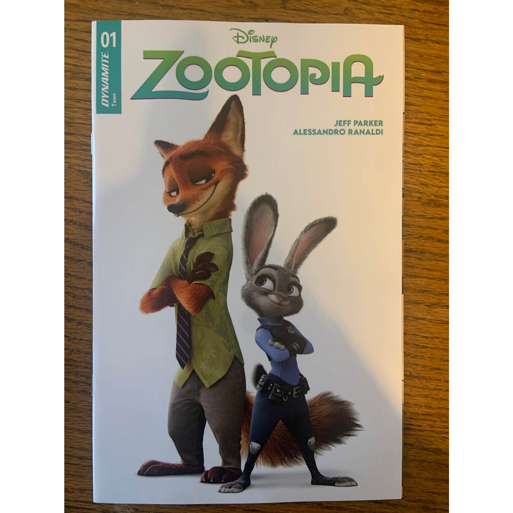 DYNAMITE Zootopia 2025 #1 Cvr E Movie Characters (C: 1-0-0)