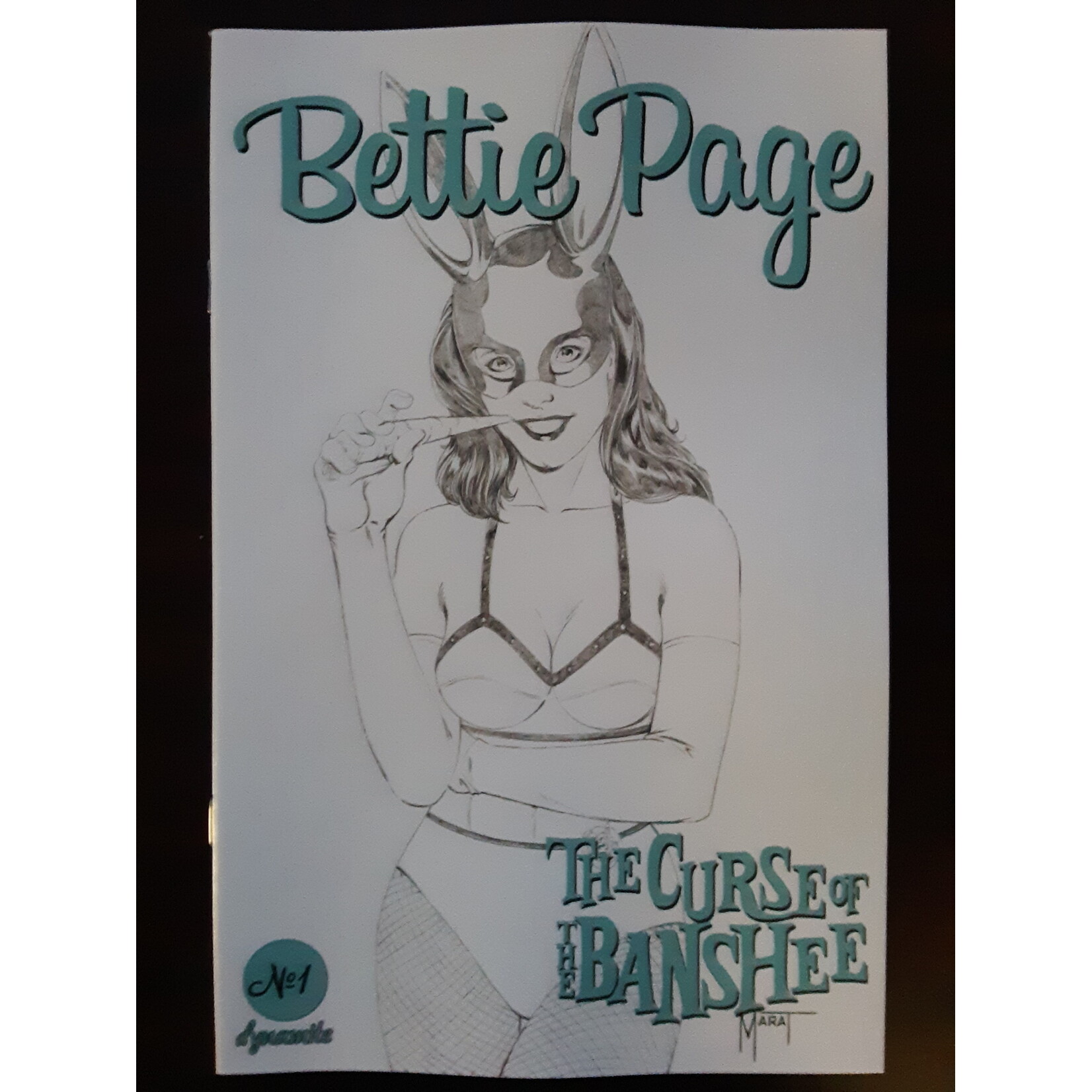 DYNAMITE Bettie Page & Curse Of The Banshee 2021 #1 15 Copy Mychaels Penci