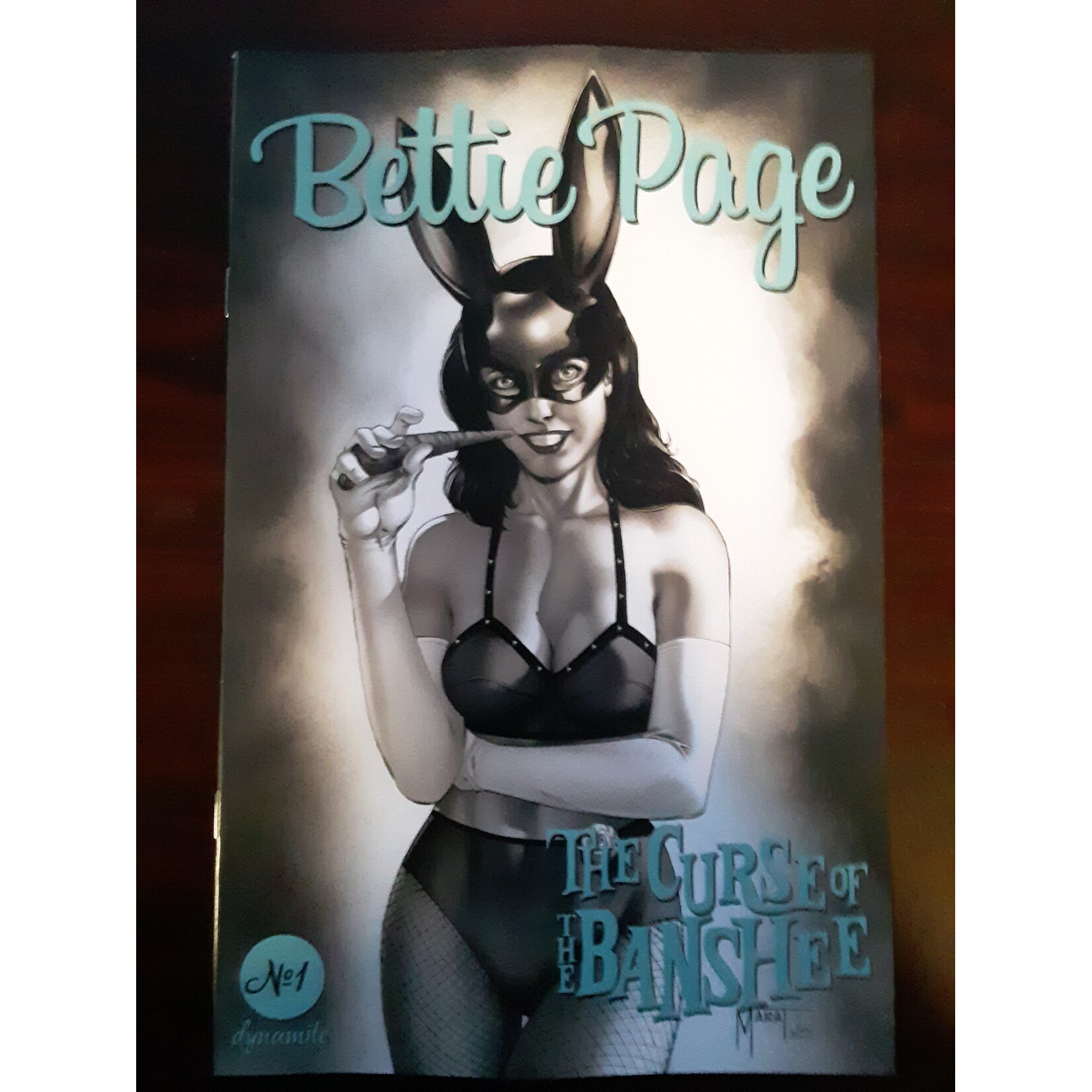 DYNAMITE Bettie Page & Curse Of The Banshee 2021 #1 30 Copy Mychaels B&W I