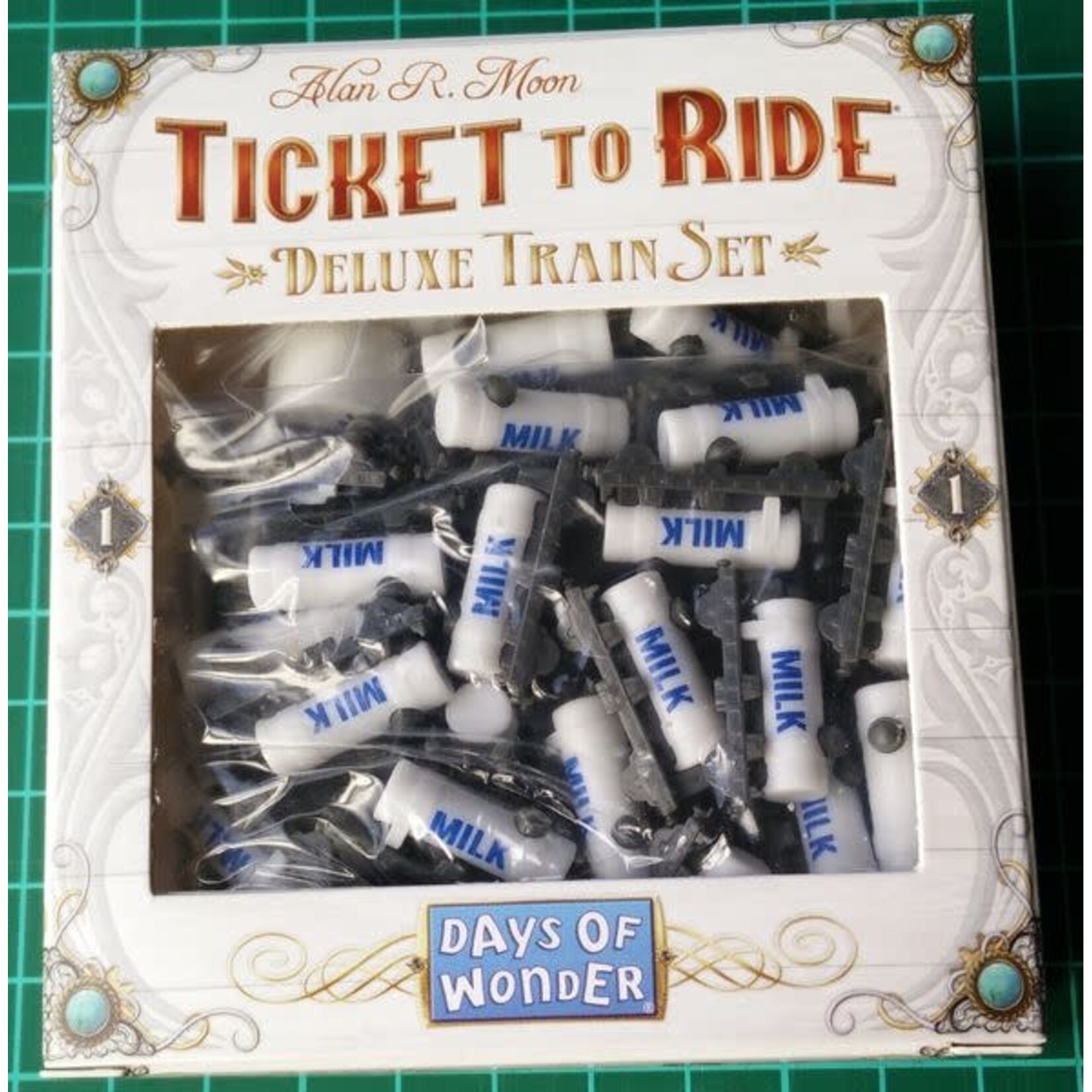 Asmodee Ticket to Ride Deluxe Train Set Milk Tankers