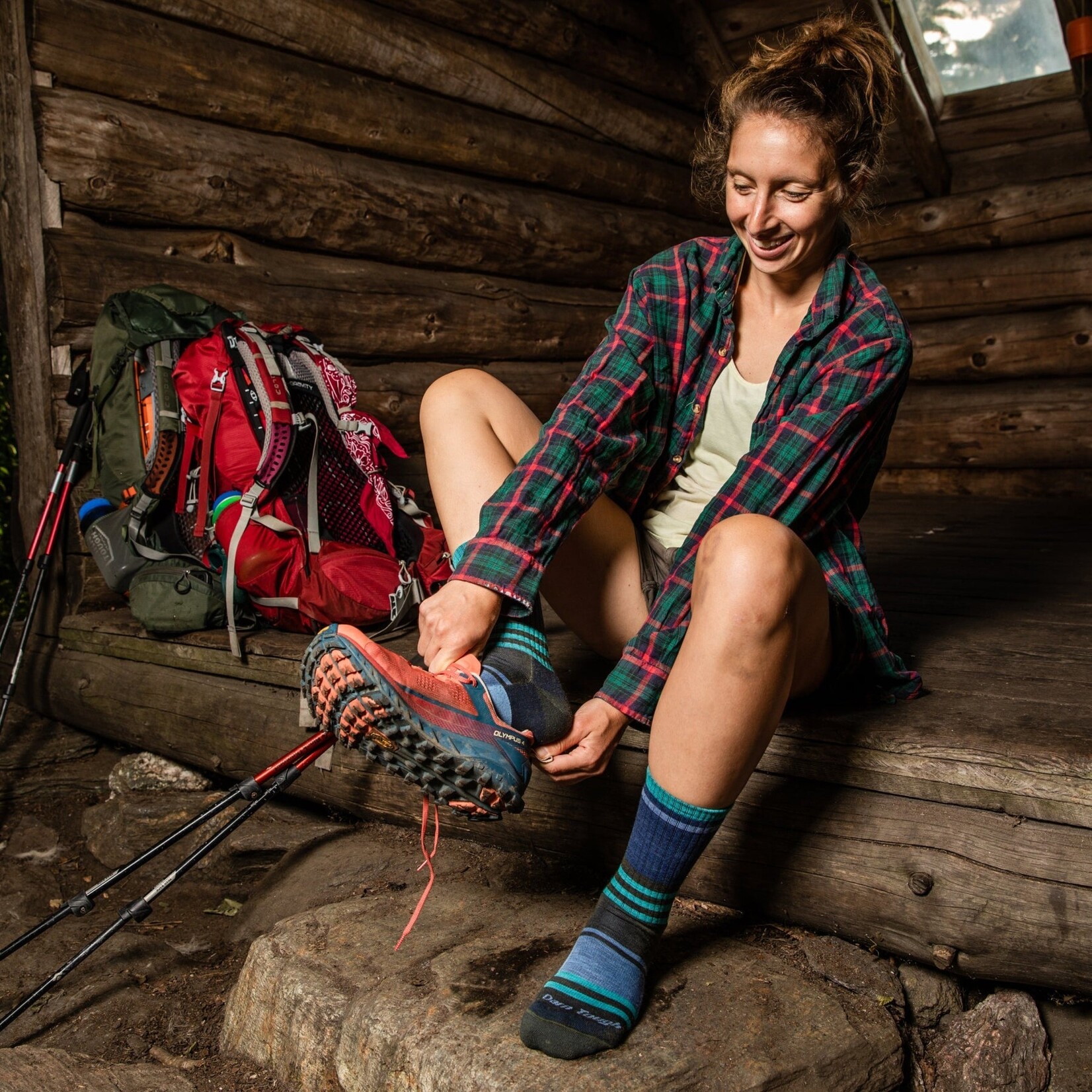Darn Tough Women's Her Spur Boot Lightweight Hiking Sock