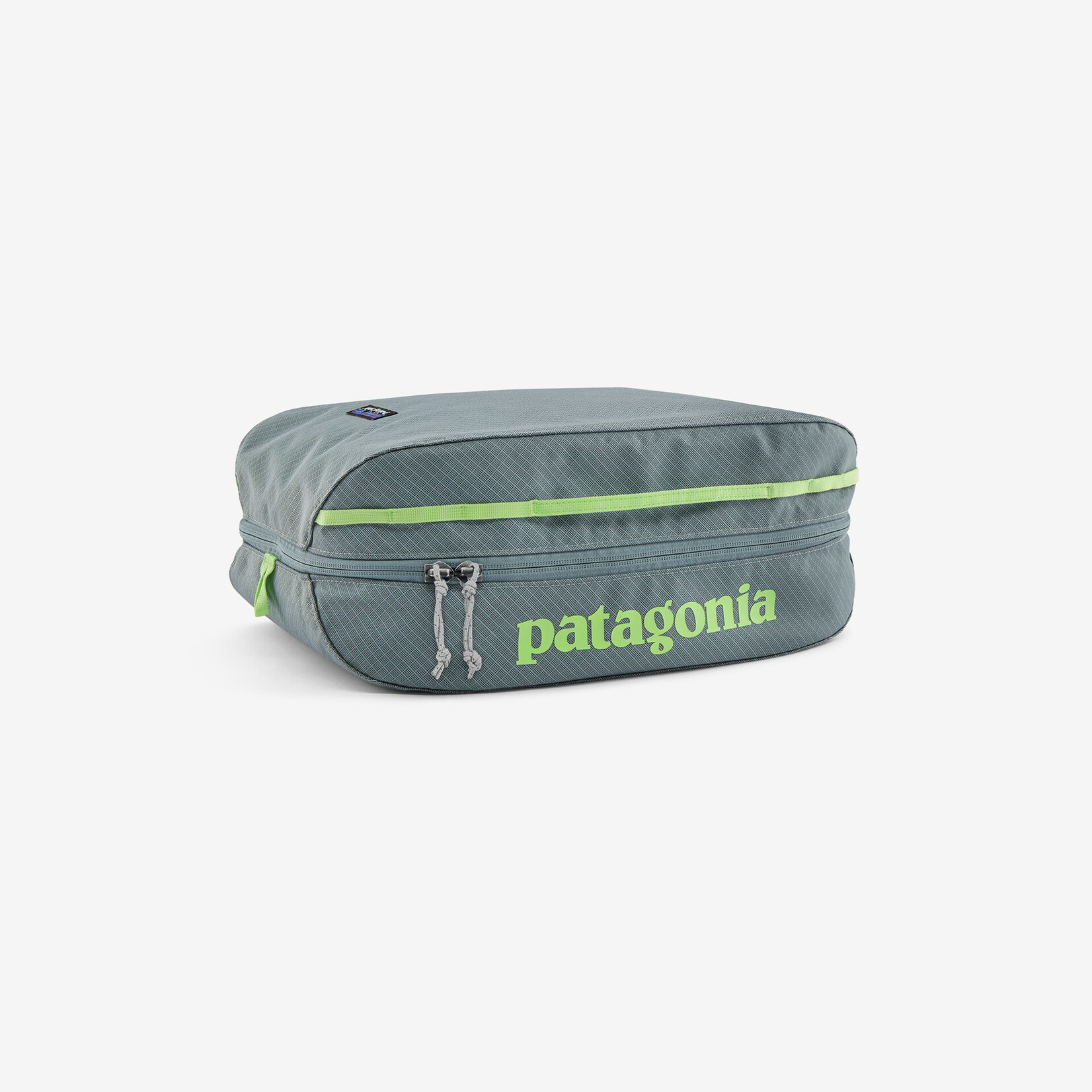 Patagonia NEW Black Hole Cube 14L