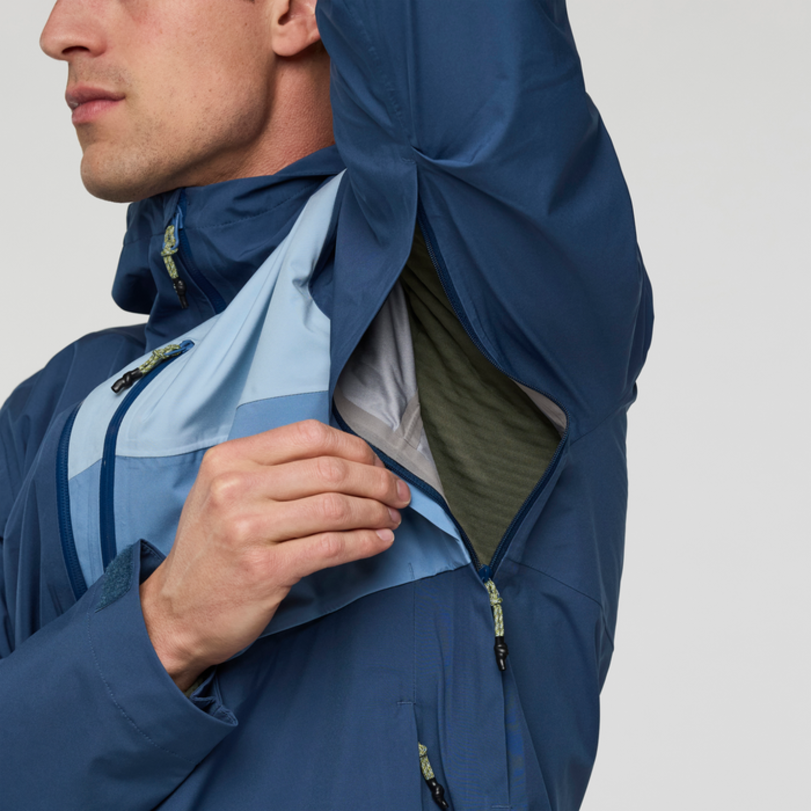 Cotopaxi Men's Impermeo 3L Hooded Shell Jacket