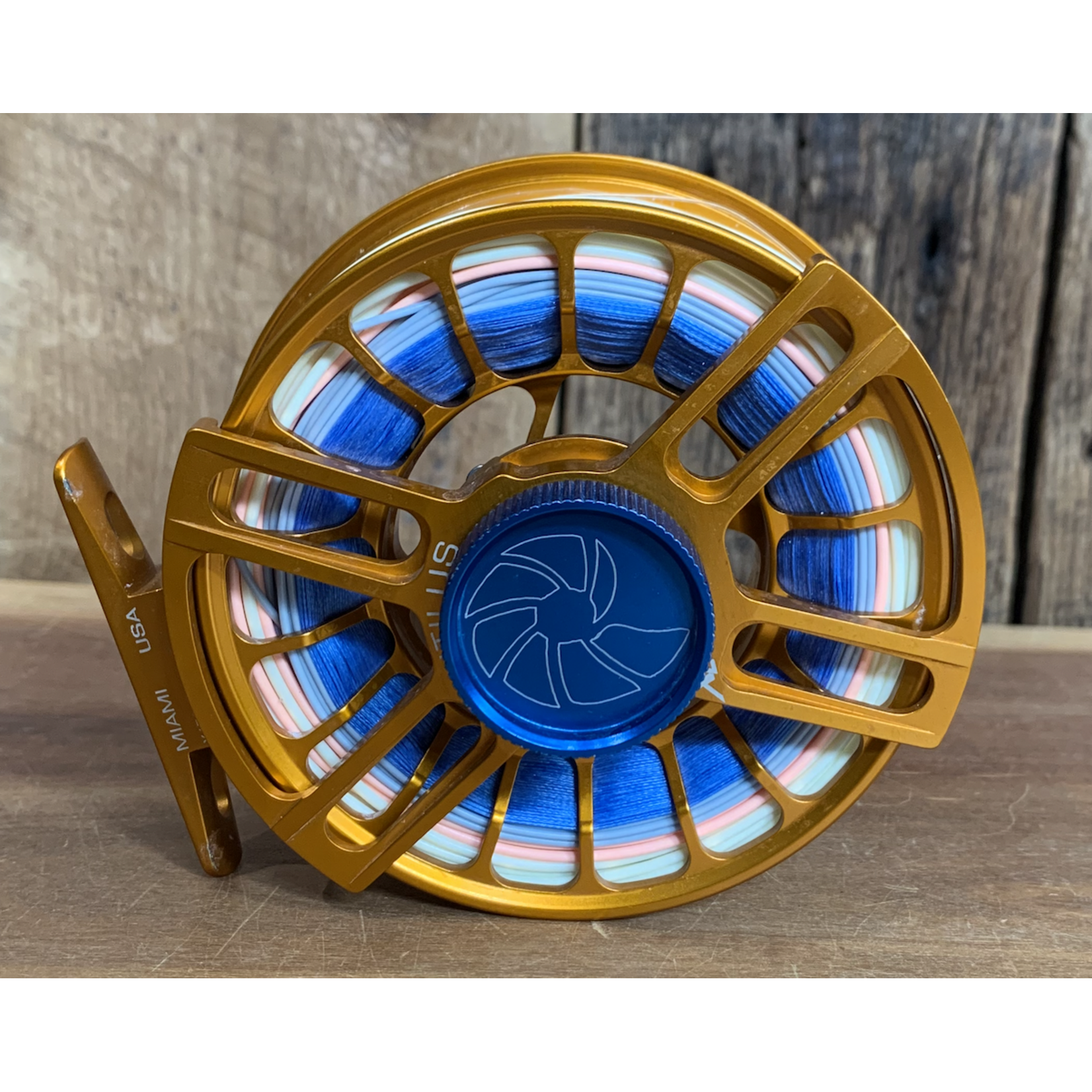 Nautilus XL MAX 8/9 orange/blue drag knob w/  RIO Elite Bonefish 8wt line