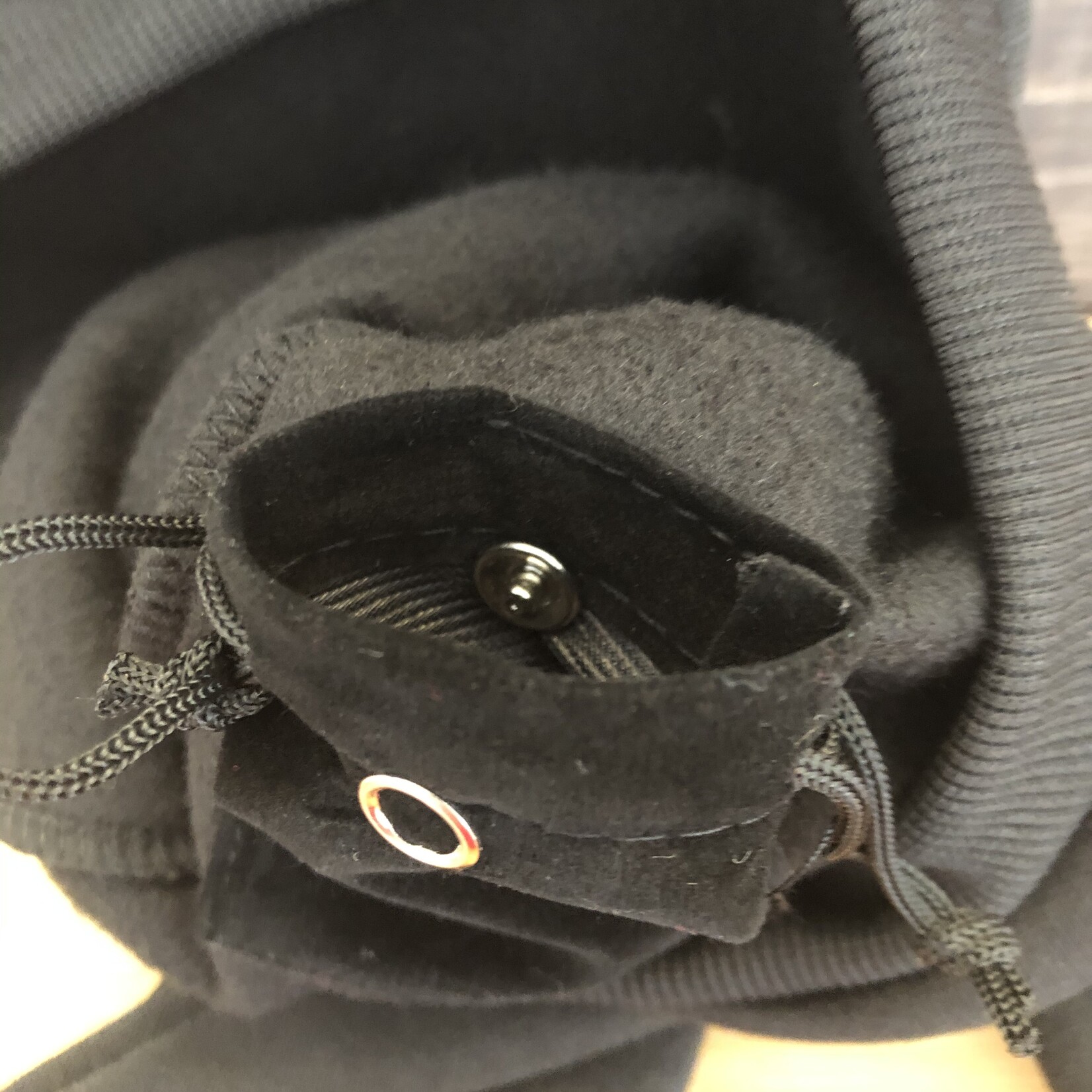 chandail adidog pochette intégrée-noir-VENTE FINALE