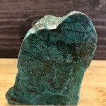 Grande forme libre de chrysocolle verte frappante