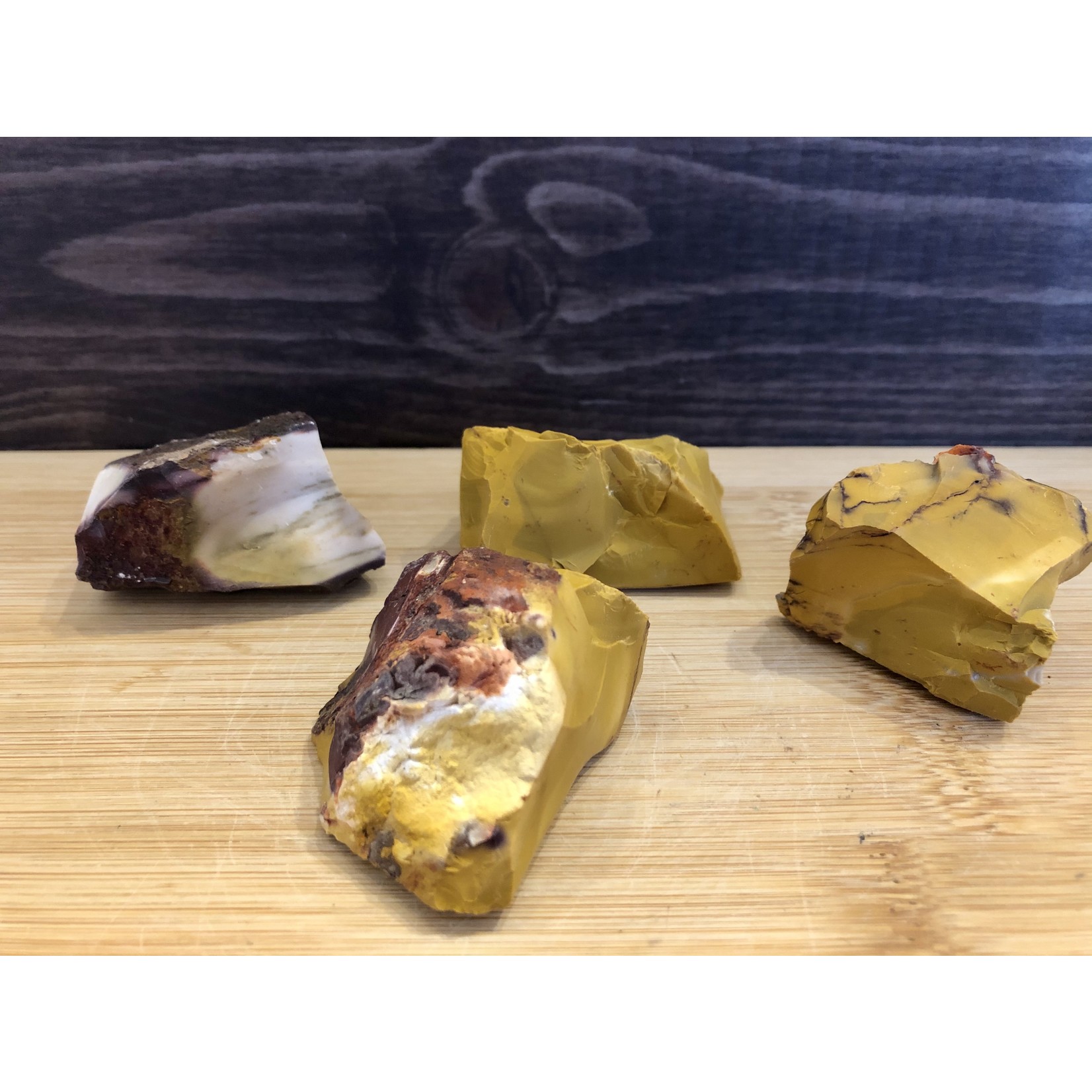 superb pieces of raw mookaite jasper, natural mookaite jasper, promotes the instincts to overcome conflict situations