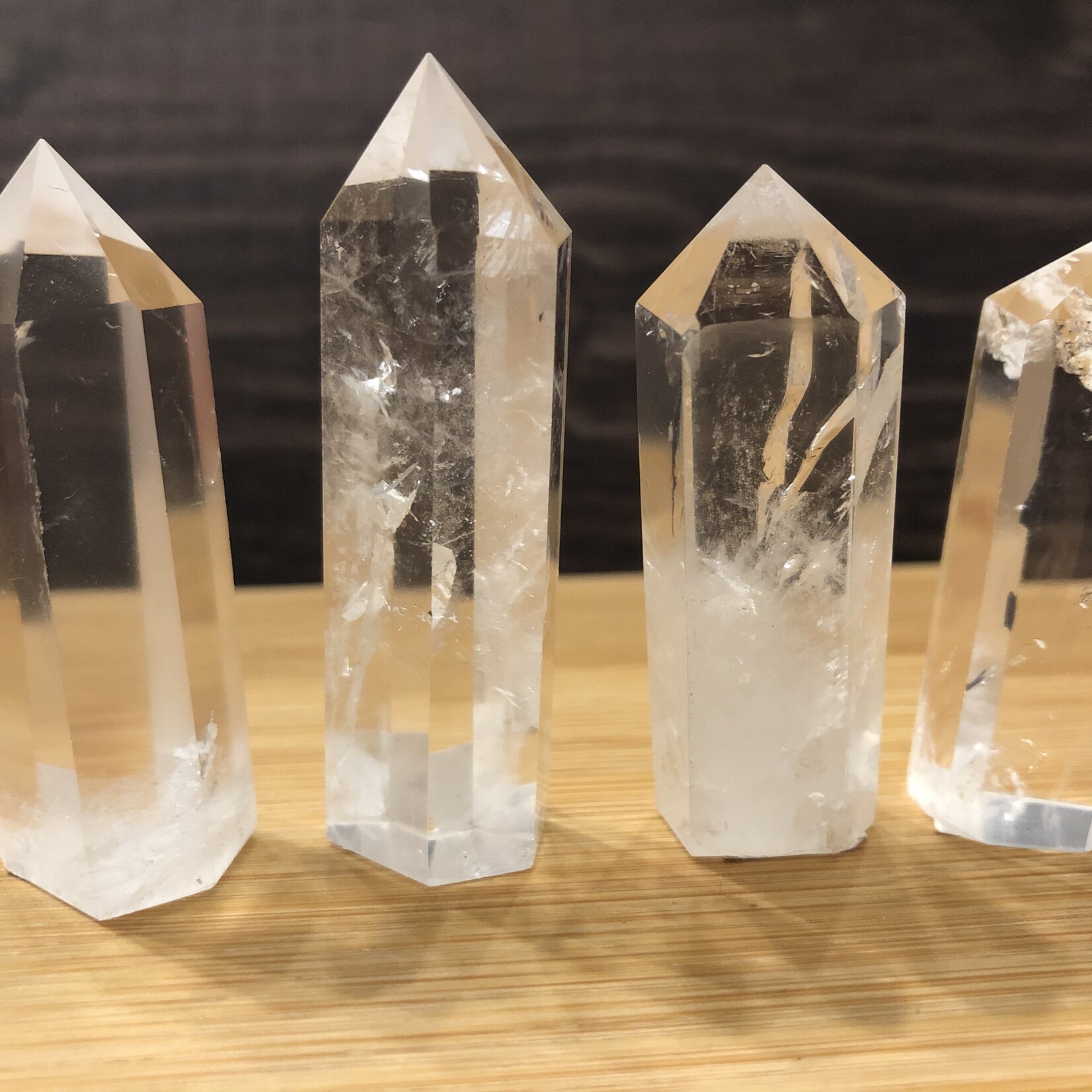 grande qualité quartz clair générateurs, quartz clair tour,  le quartz est la pierre qui véhicule l'énergie de la Lumière