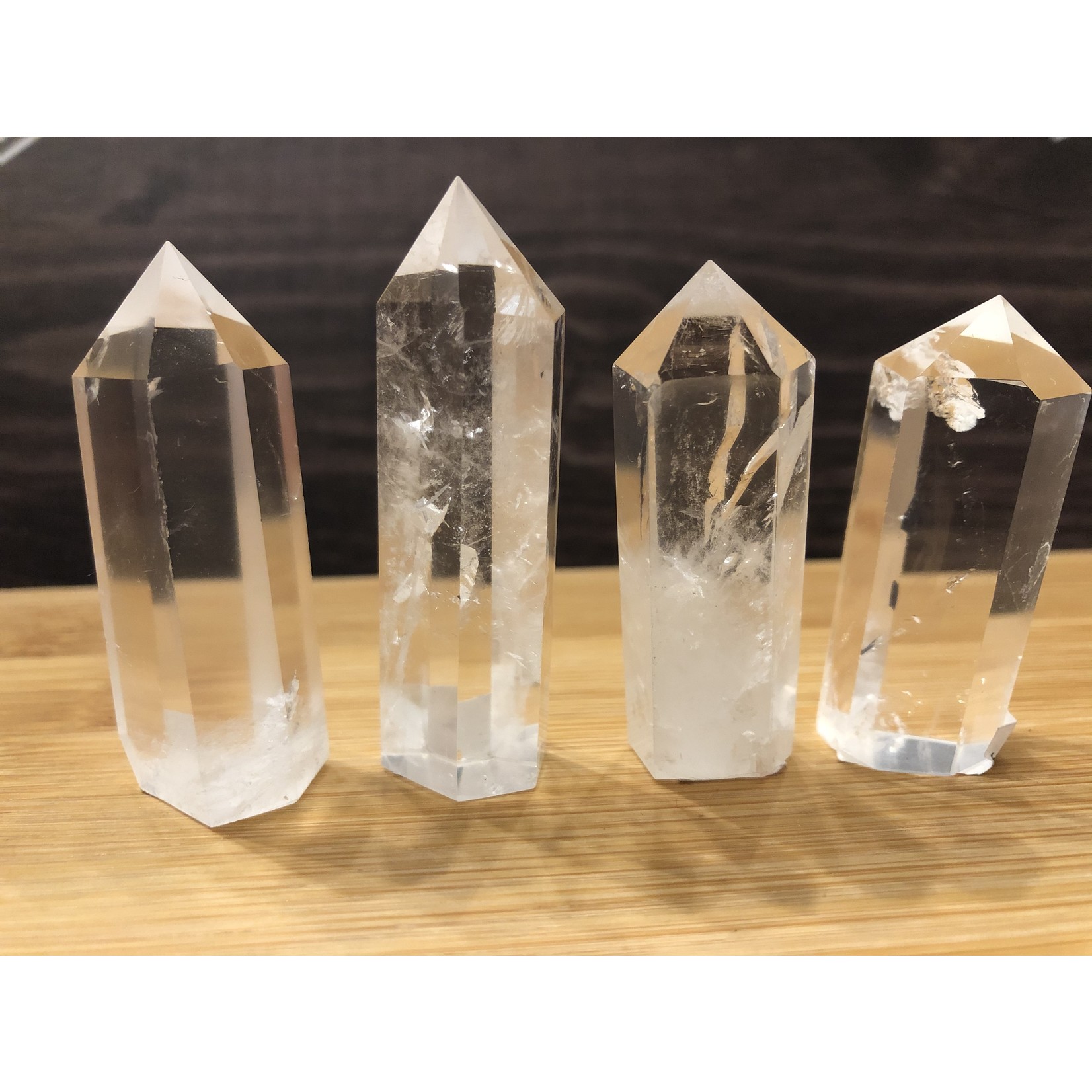 grande qualité quartz clair générateurs, quartz clair tour,  le quartz est la pierre qui véhicule l'énergie de la Lumière