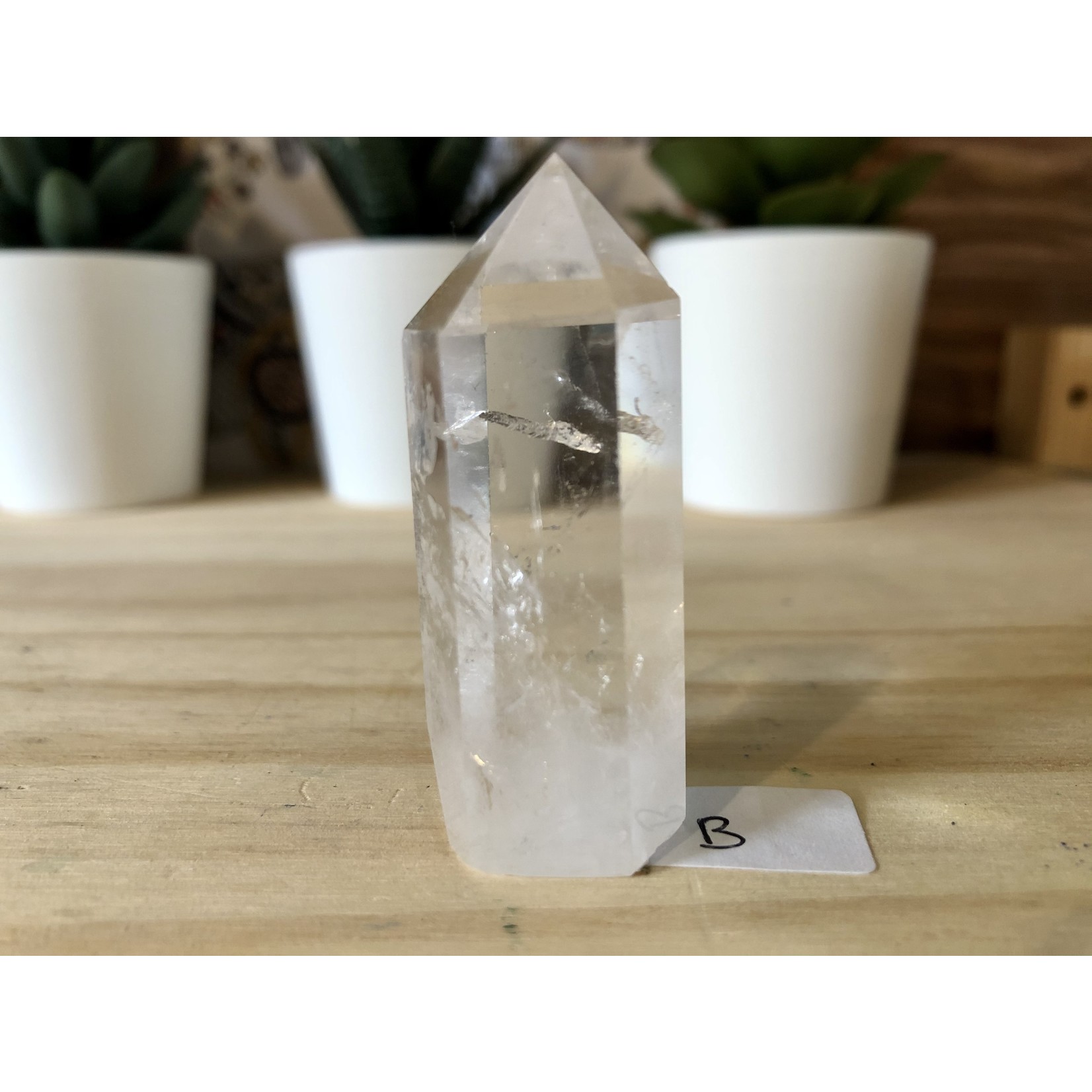 great quality clear quartz point, quartz generator, quartz is the stone that conveys the energy of Light