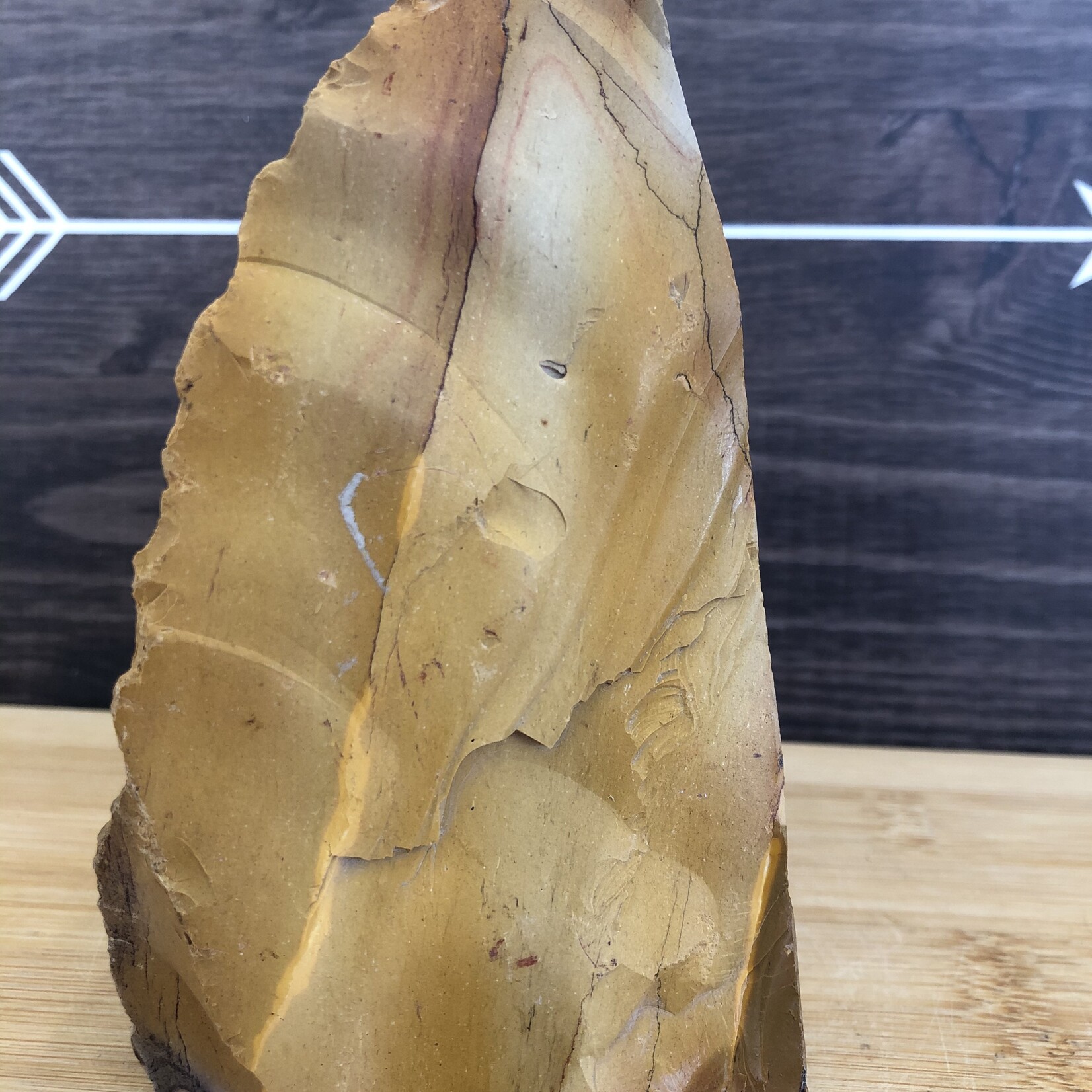 caramel mookaite jasper, cut base mookaite, mookaite polished, purifies and protects against negative influences and brings calm
